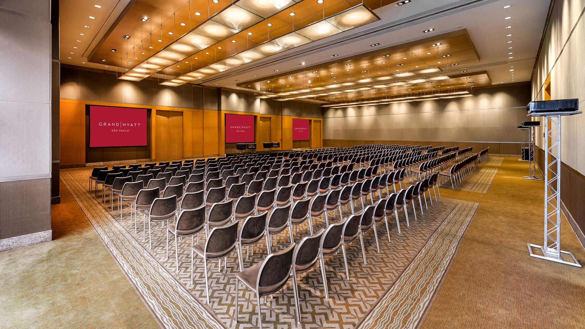 2 de 4 Event Auditorium Palms