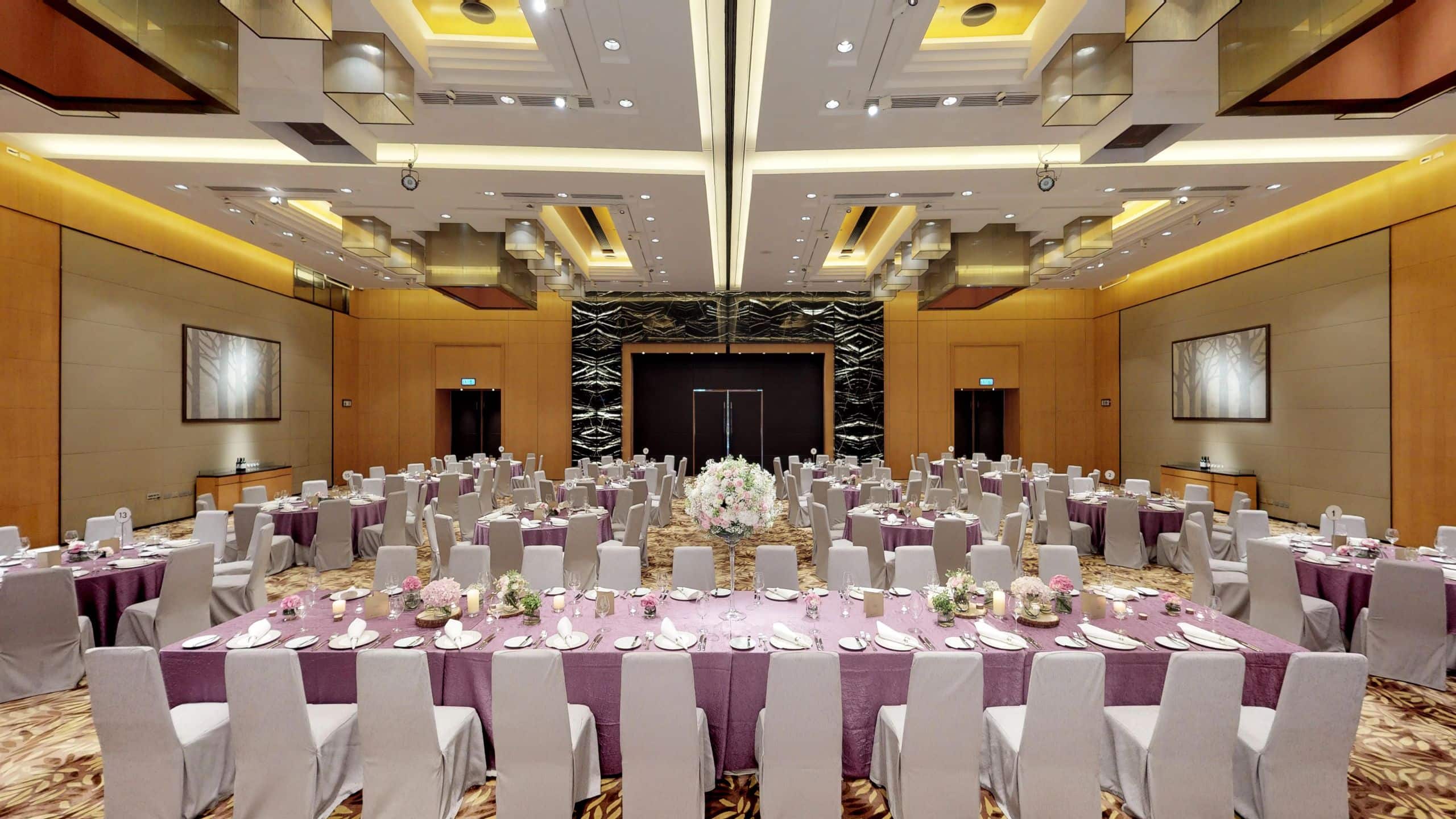 Hyatt Regency Hong Kong, Sha Tin Regency Ballroom 14 Tables Western Wedding