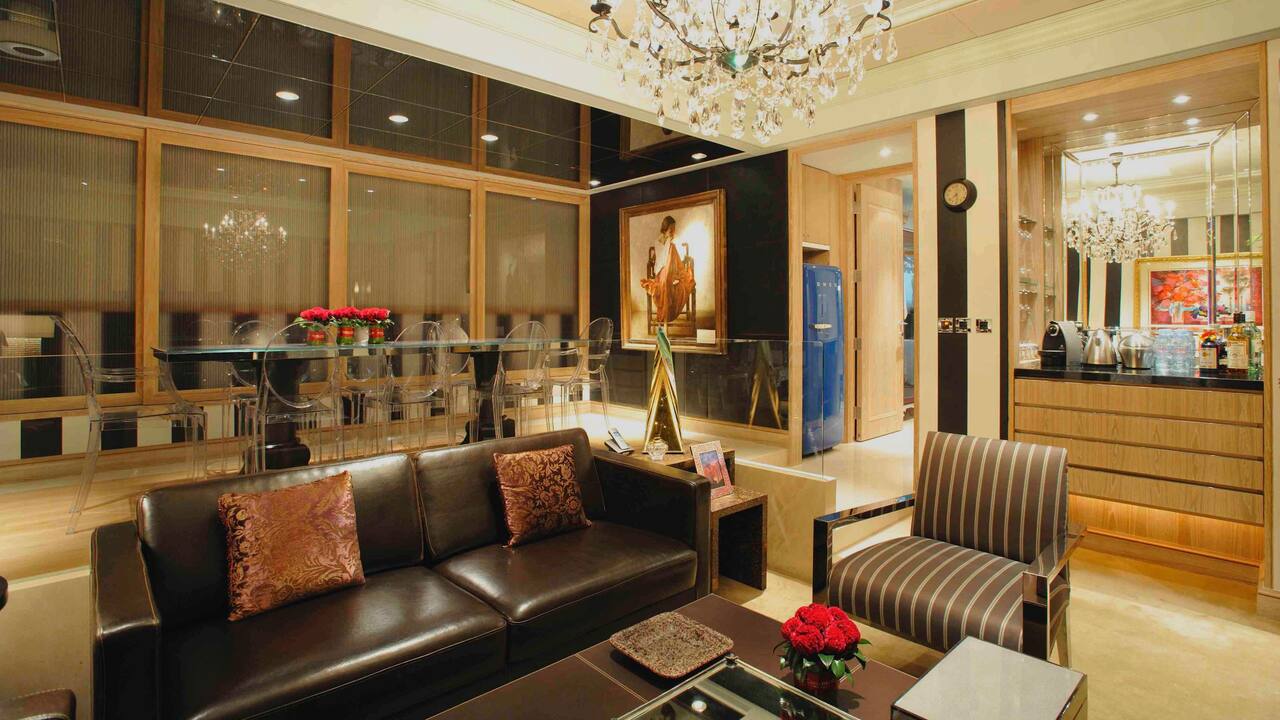 Éclat Suite - Living Room