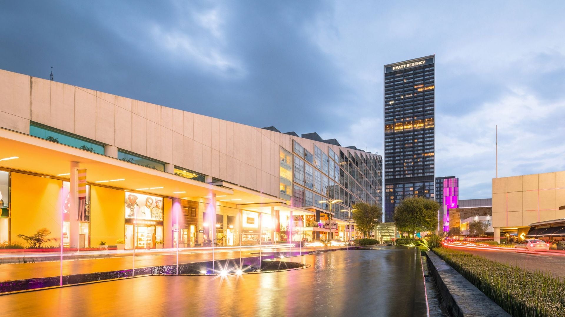 Hotel con alberca en el centro comercial Andares Hyatt Regency Andares Guadalajara