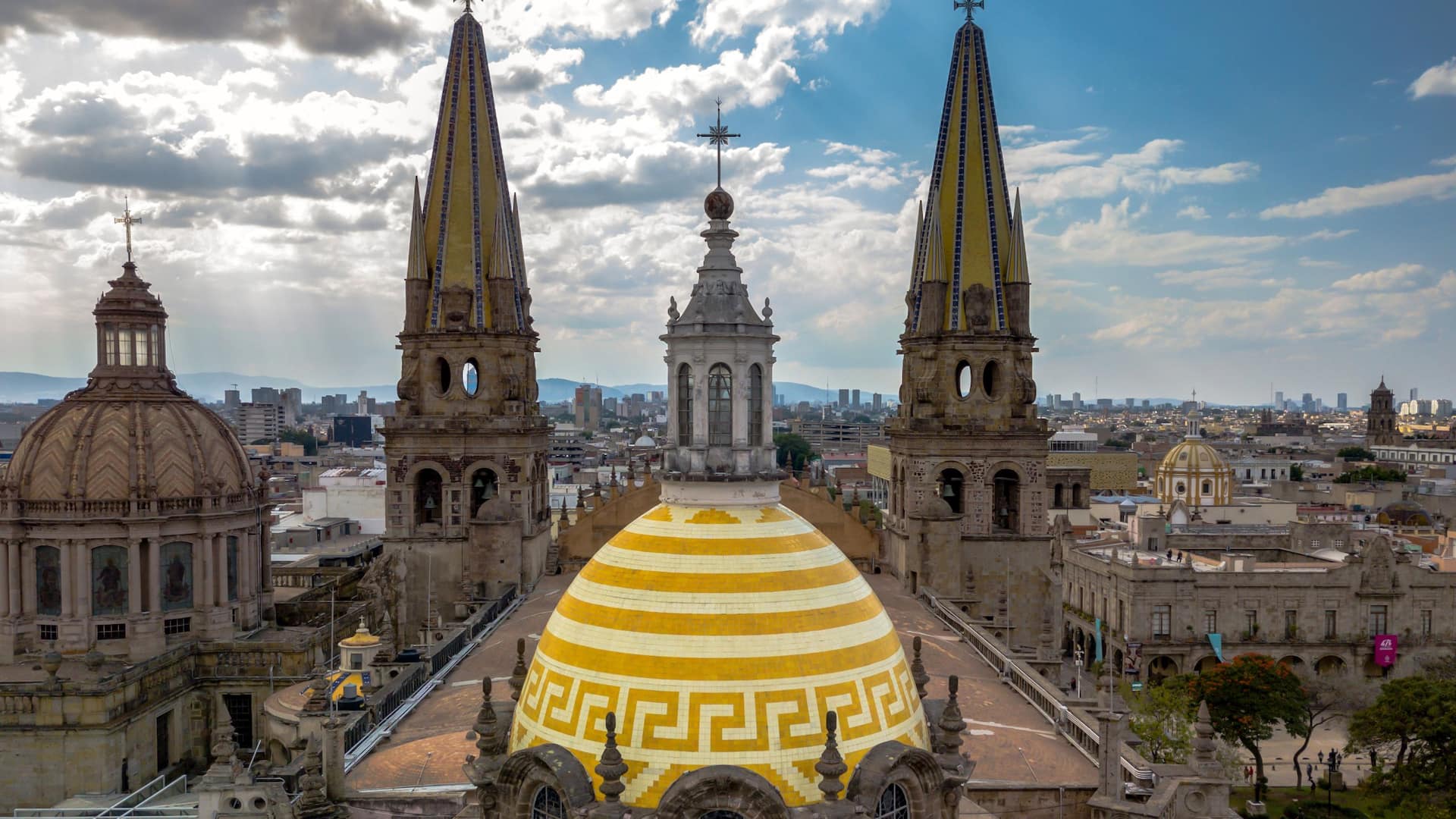 Hyatt Regency Andares Guadalajara Destination Cathedral Towers