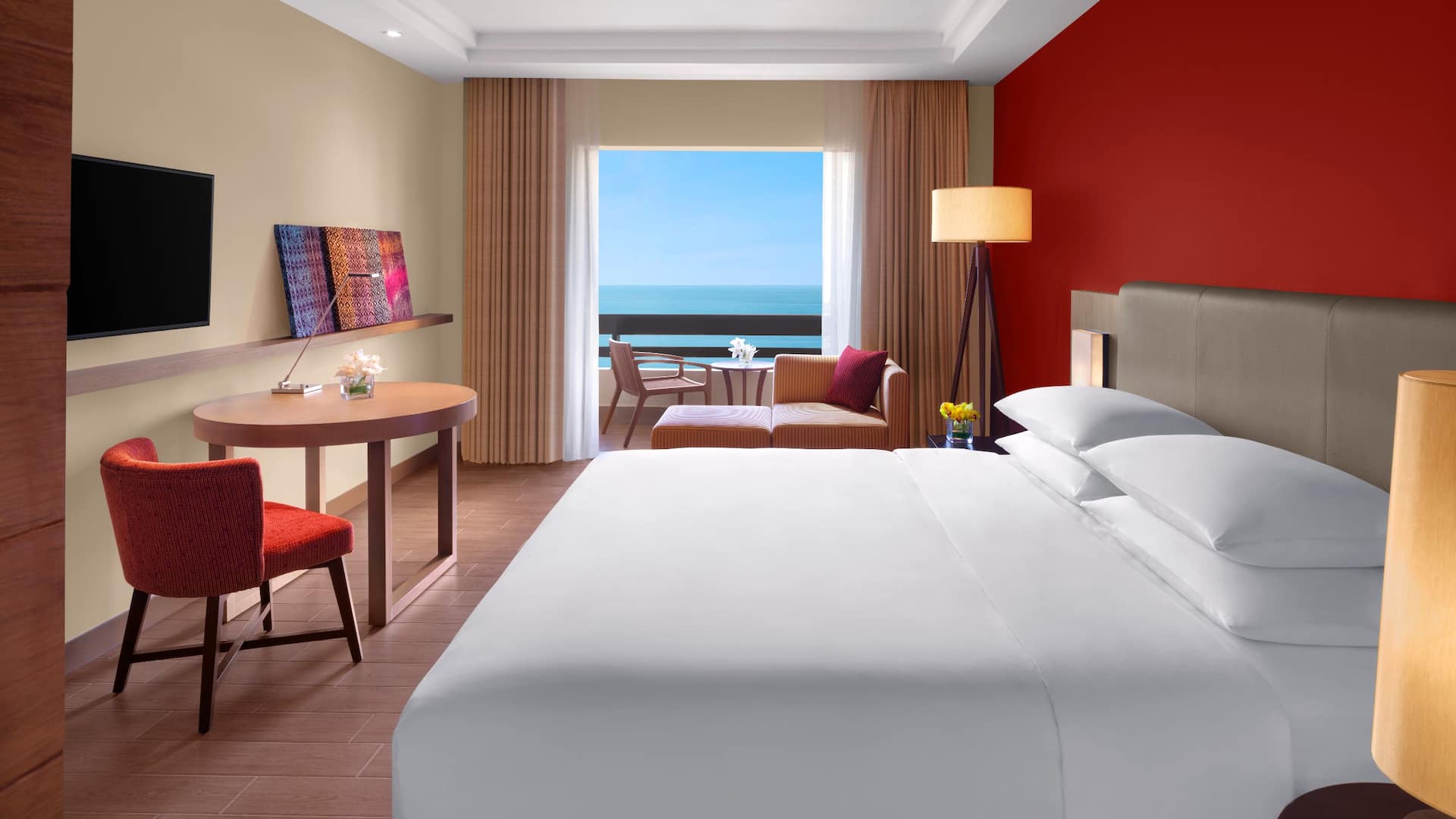 King Bed Ocean View Guestroom