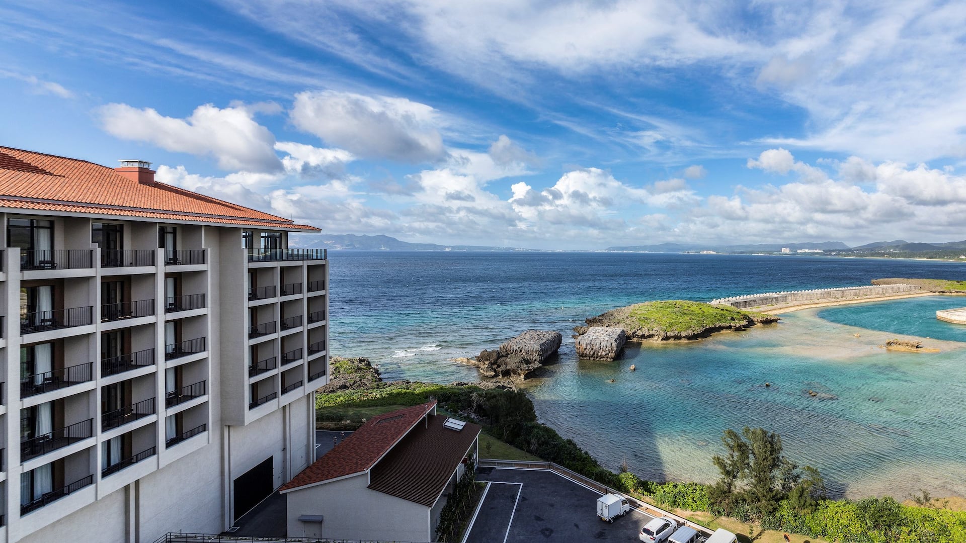 1/4 Hyatt Regency Seragaki Island, Okinawa Okinawa Coast View