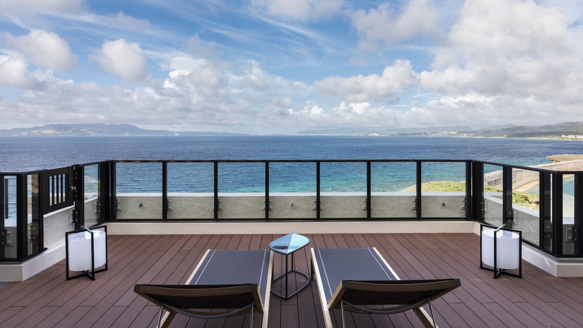 11/12 Hyatt Regency Seragaki Island, Okinawa Suite Balcony