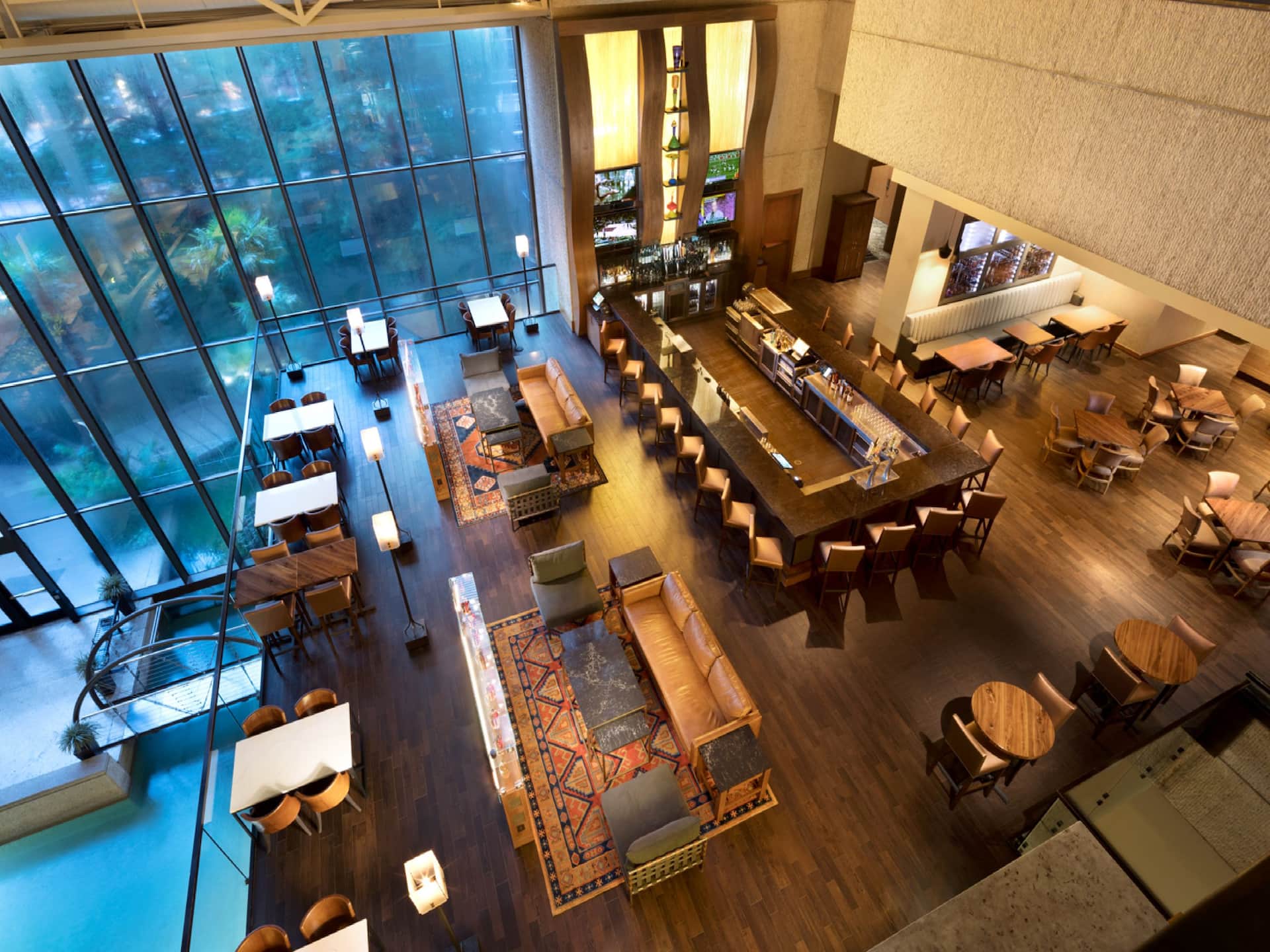 Hyatt Regency San Antonio Riverwalk Q Bar