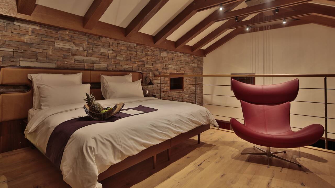 Ishtar Duplex Suite