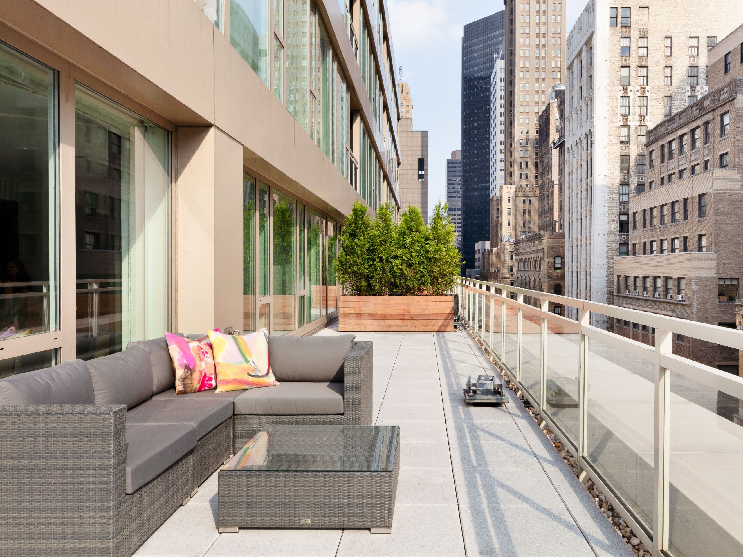 Andaz 5th Avenue Terrace Daytime