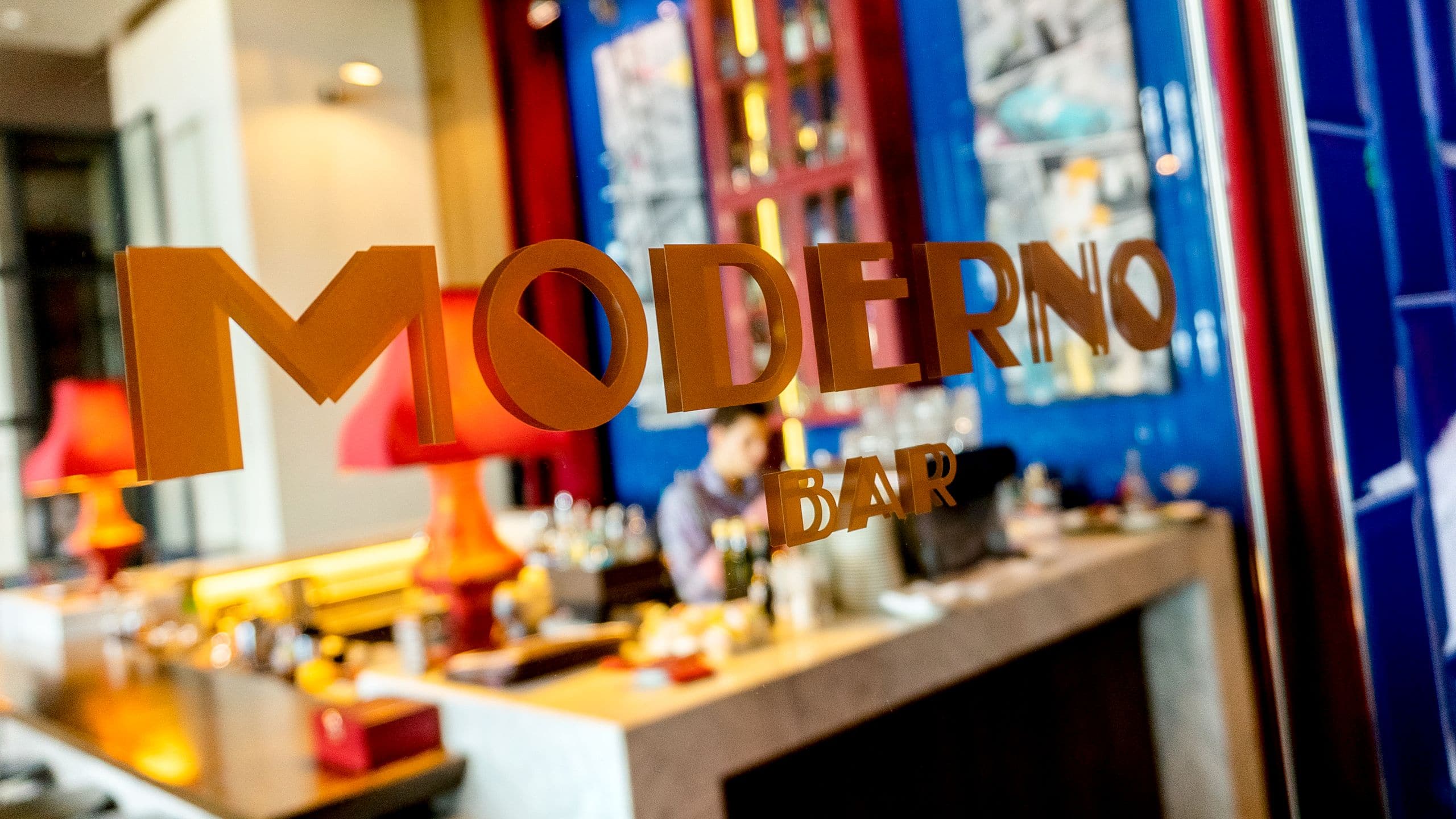 Hyatt Centric Montevideo Moderno Bar Sign