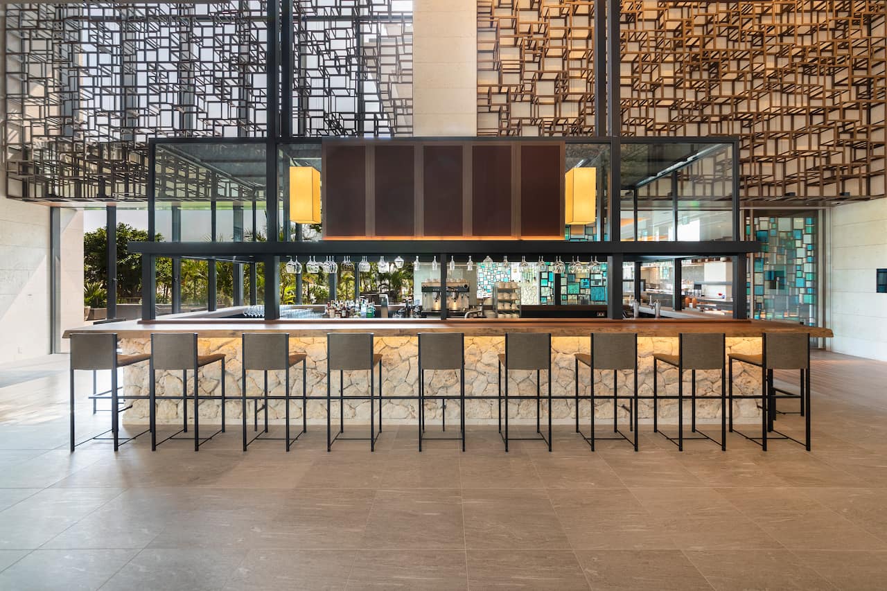 Hyatt Regency Seragaki Island Okinawa Lobby Bar