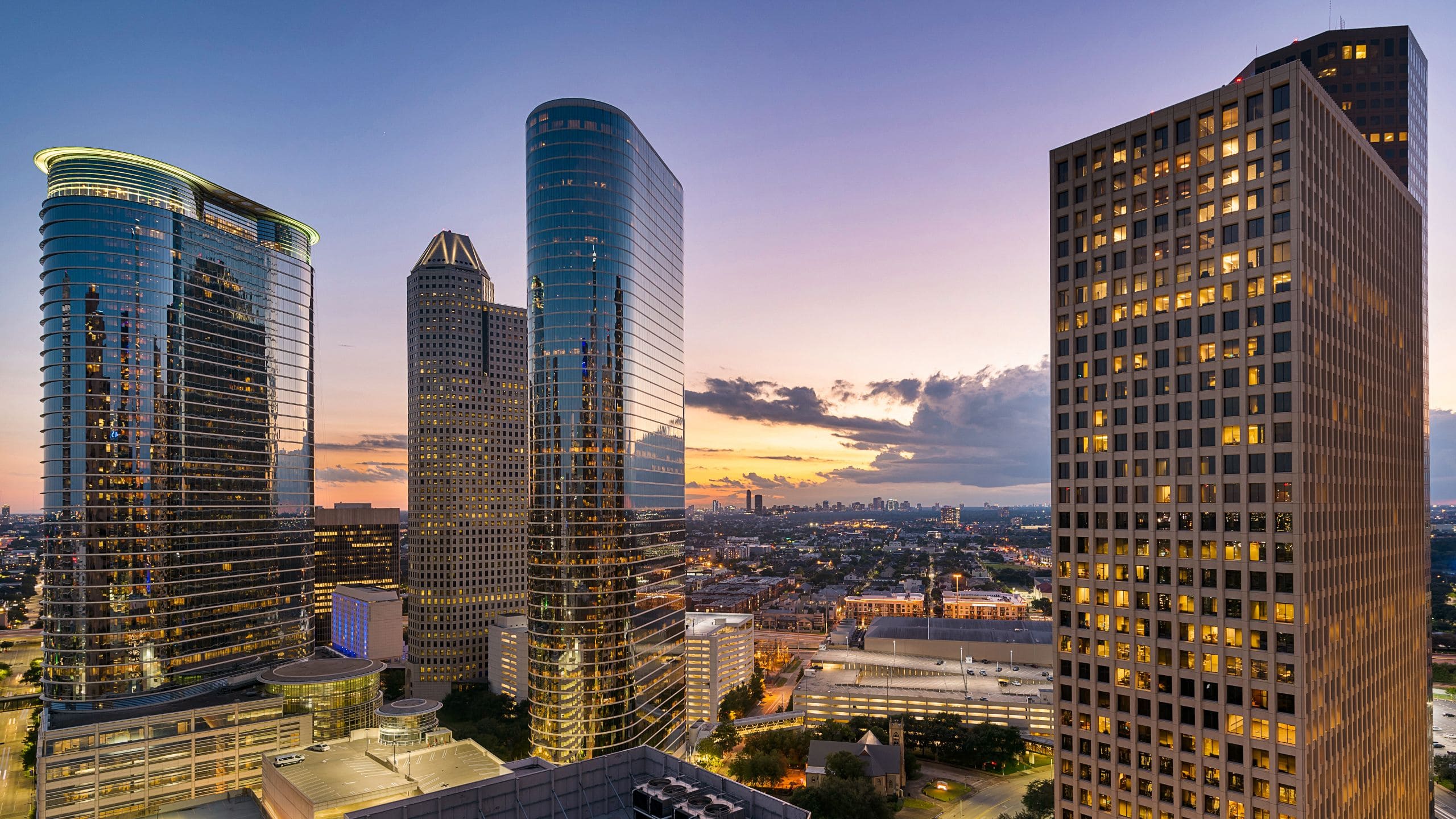 Hyatt Regency Houston Guestroom Views