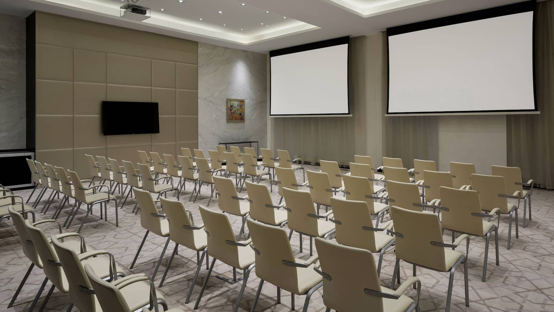 Hyatt Place Riyadh Al Sulaimania Meeting Room