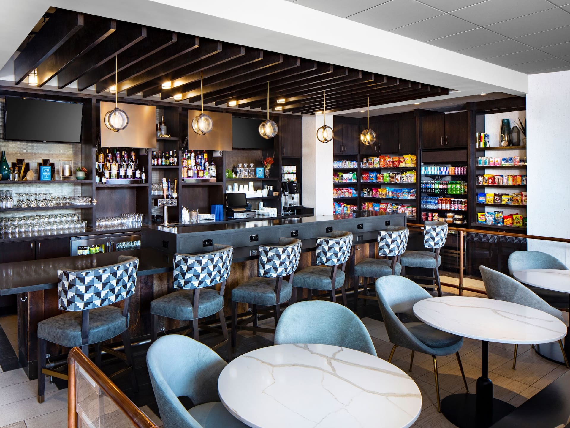 Hyatt Place Moab Bar