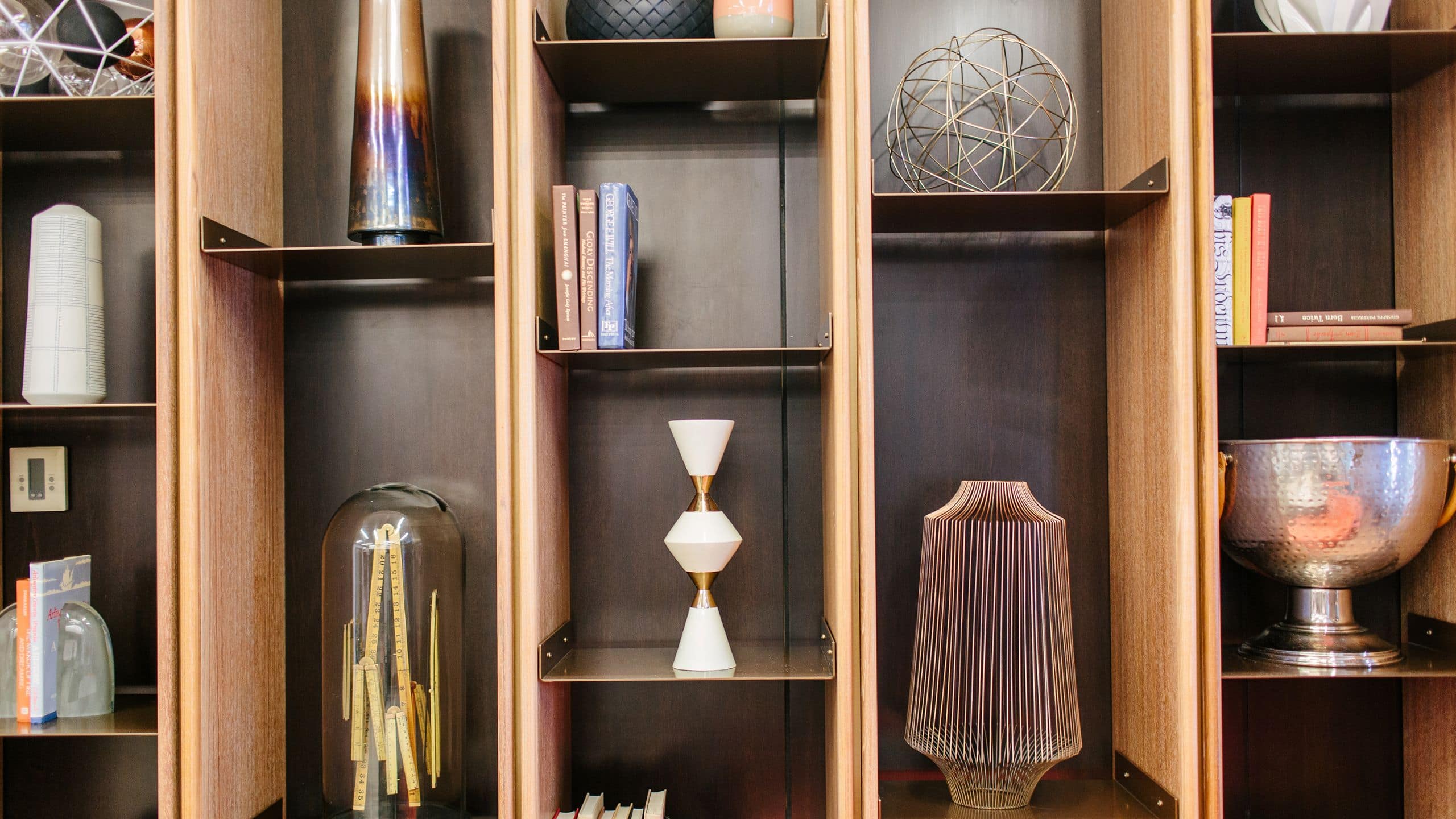 Hyatt Centric Arlington Lobby Shelves Items