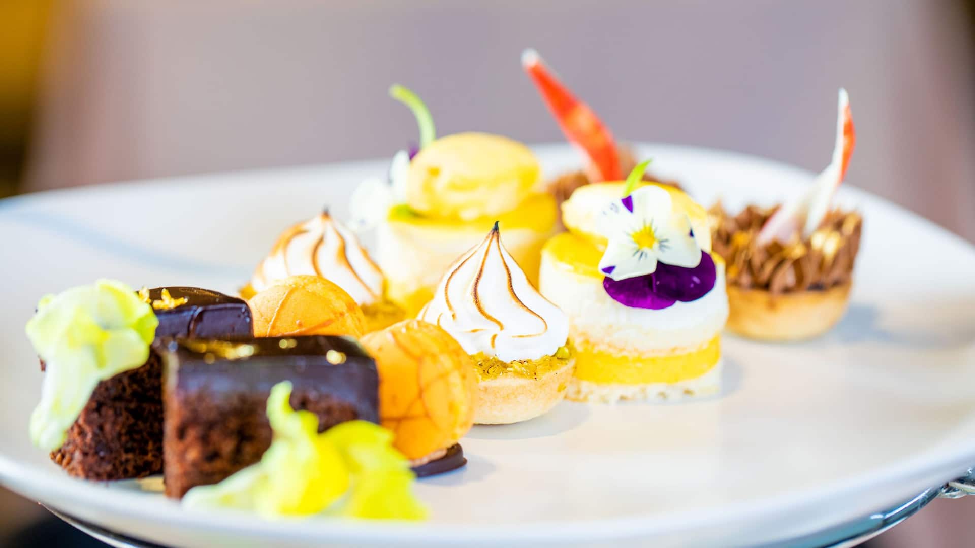 Hyatt Place Melbourne, Essendon Fields High Tea Desserts