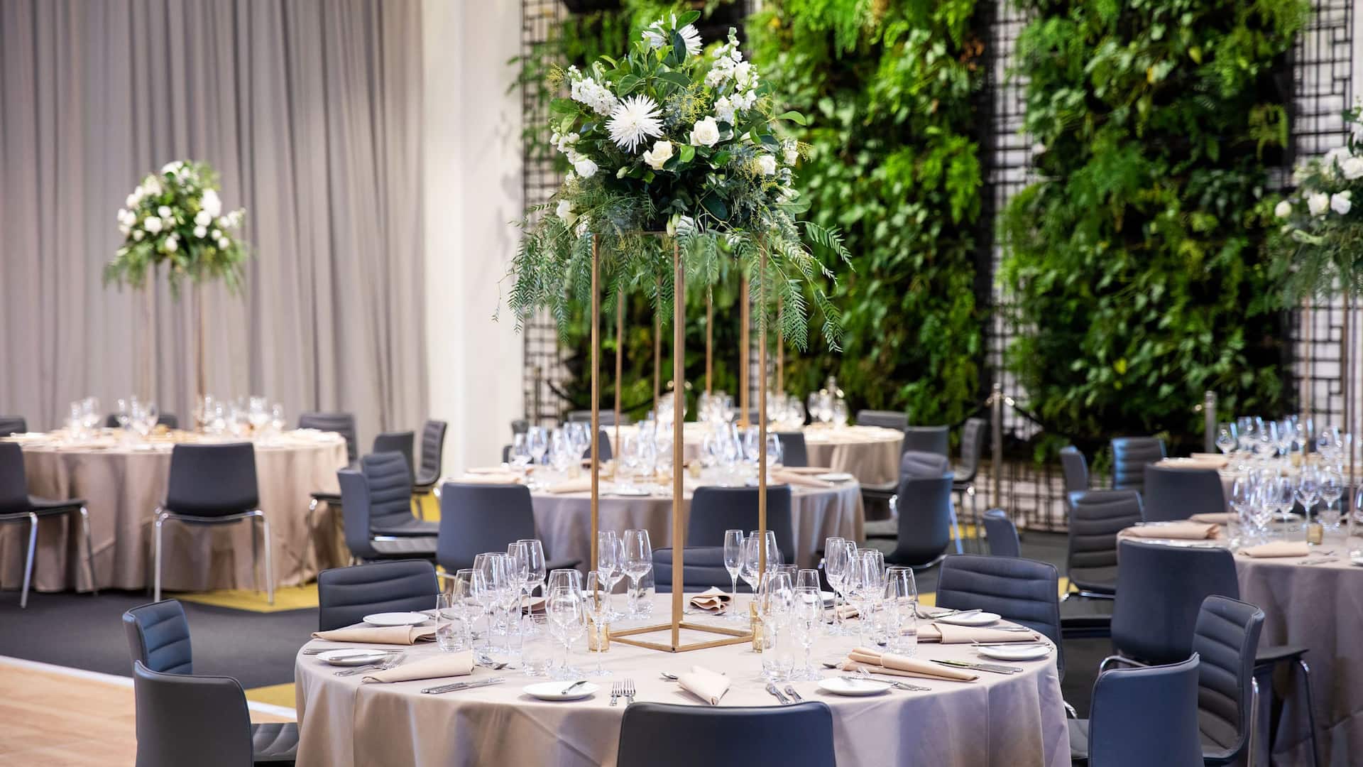 Hyatt Place Melbourne, Essendon Fields Wedding Atrium