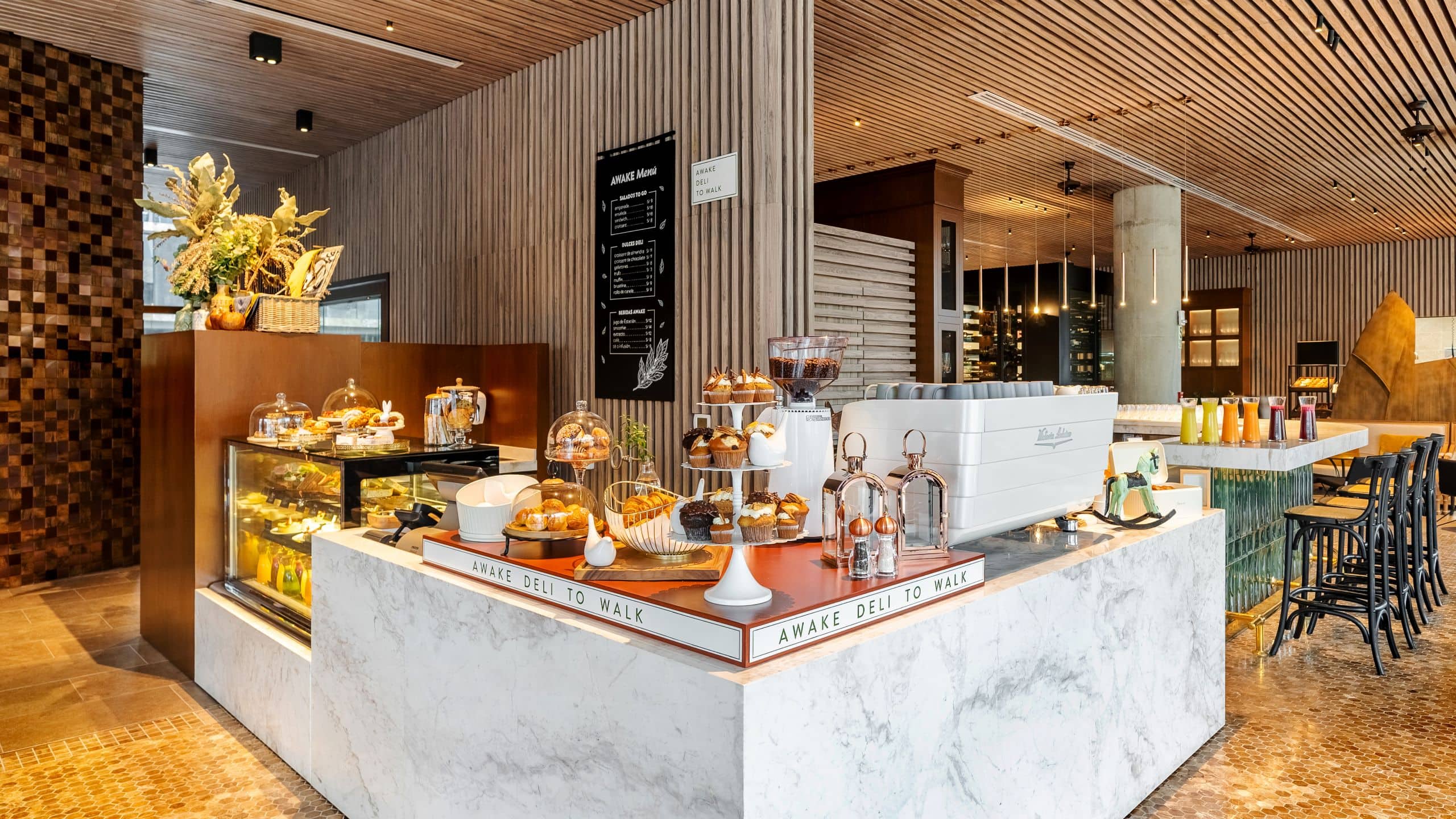 1 de 1 Hyatt Centric San Isidro Lima Dining Awake