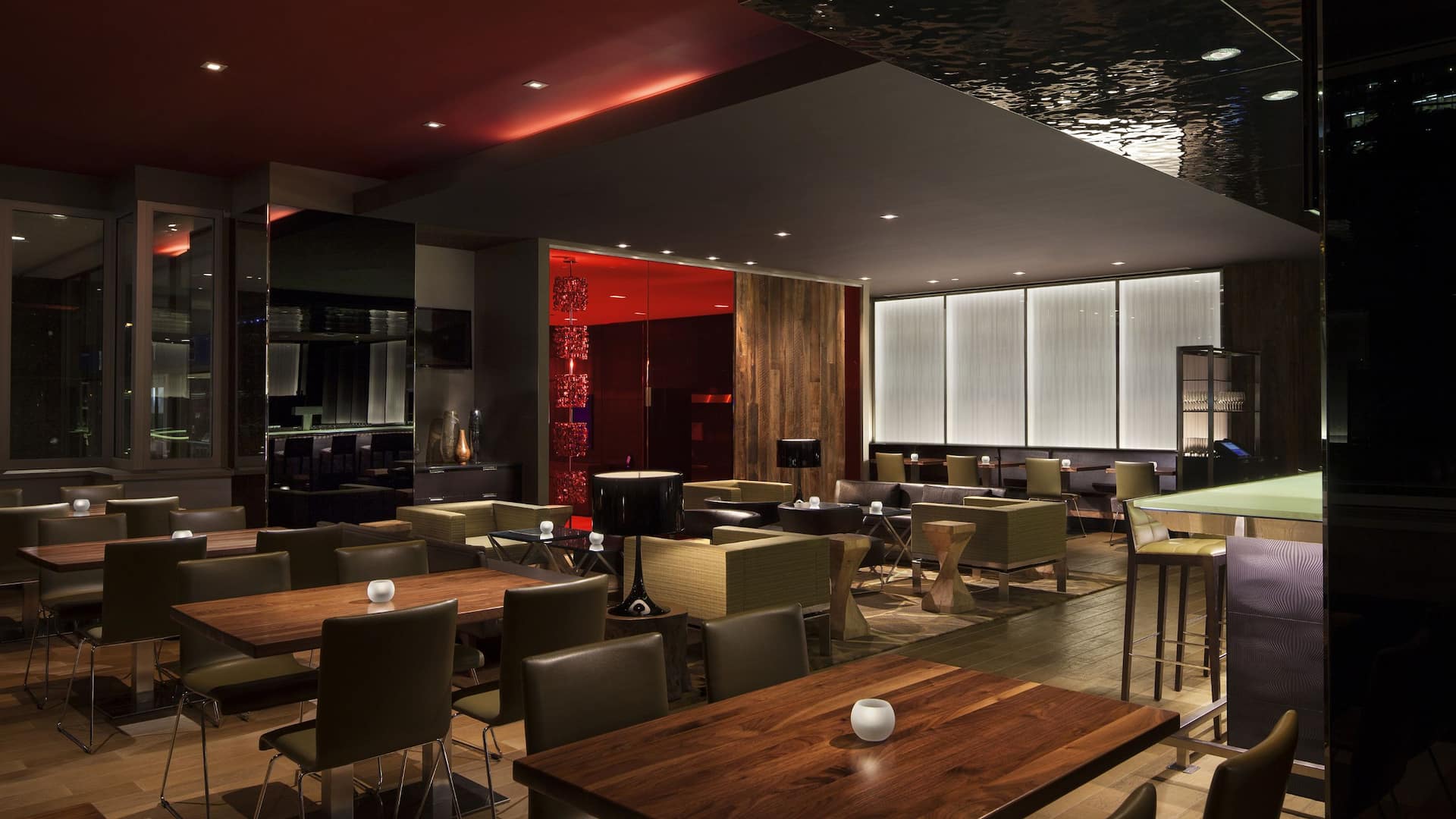 Hyatt Regency Vancouver Grain Tasting Bar Seating