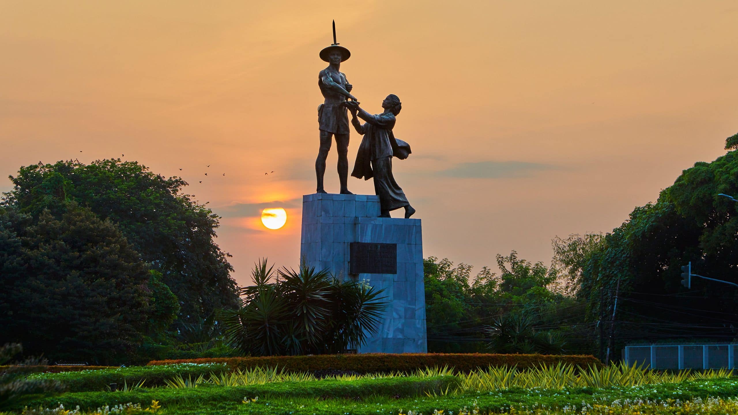 Park Hyatt Jakarta Destination Tugu Tani Dusk