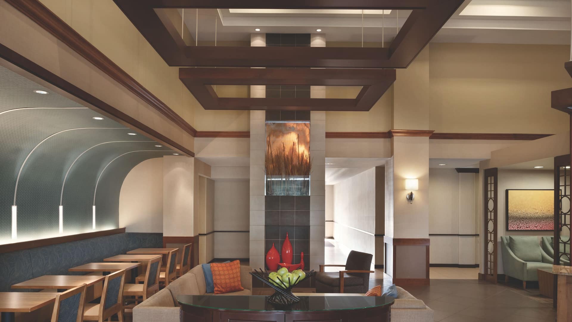 Hyatt Place Chicago/Hoffman Estates Breakfast Area