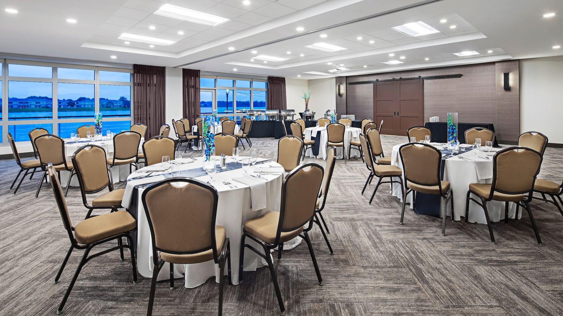 Hyatt Place Jacksonville / St. Johns Town Center Evening Social Setup