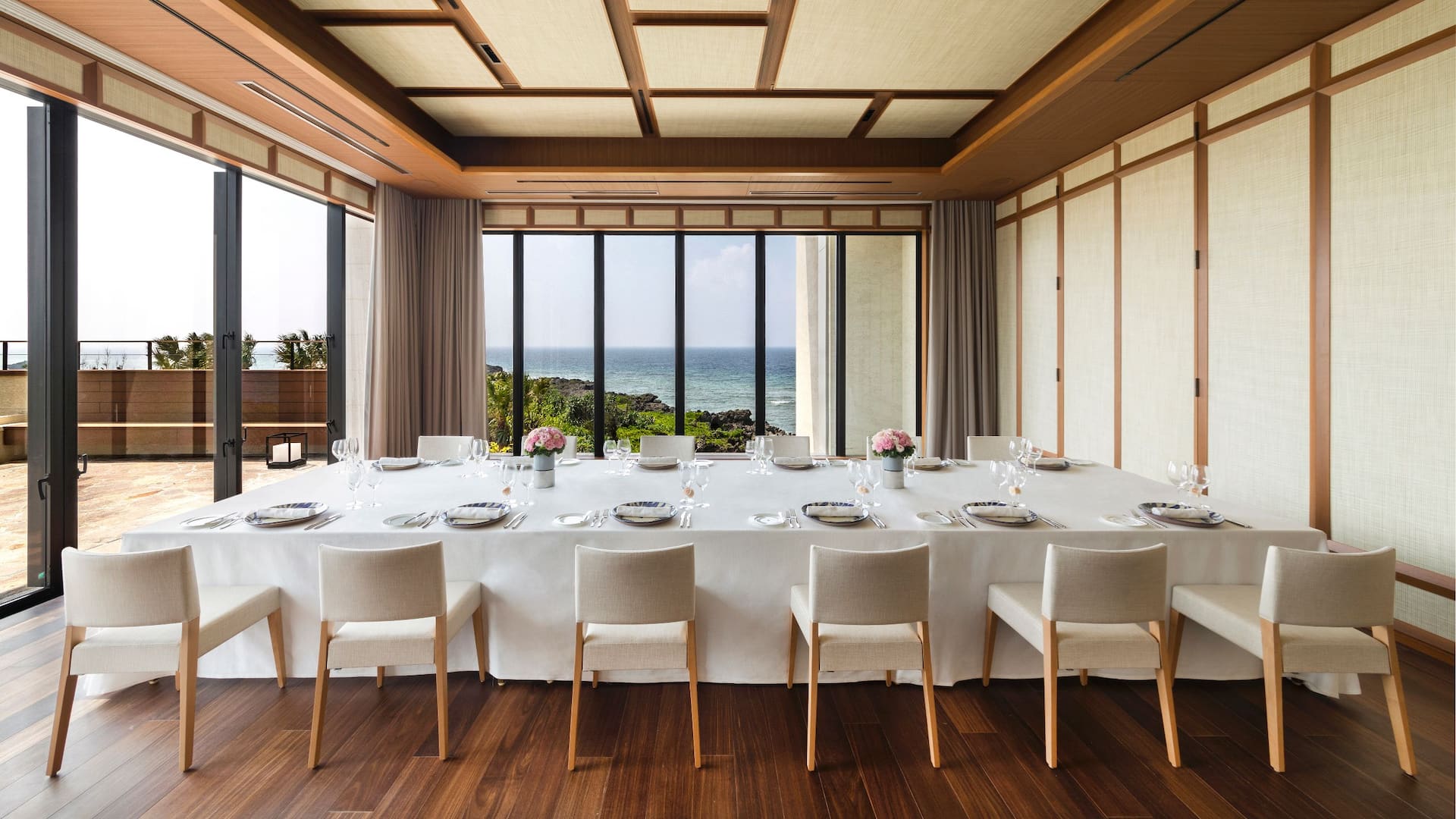 Hyatt Regency Seragaki Island, Okinawa Event Terrace Dinning Setup