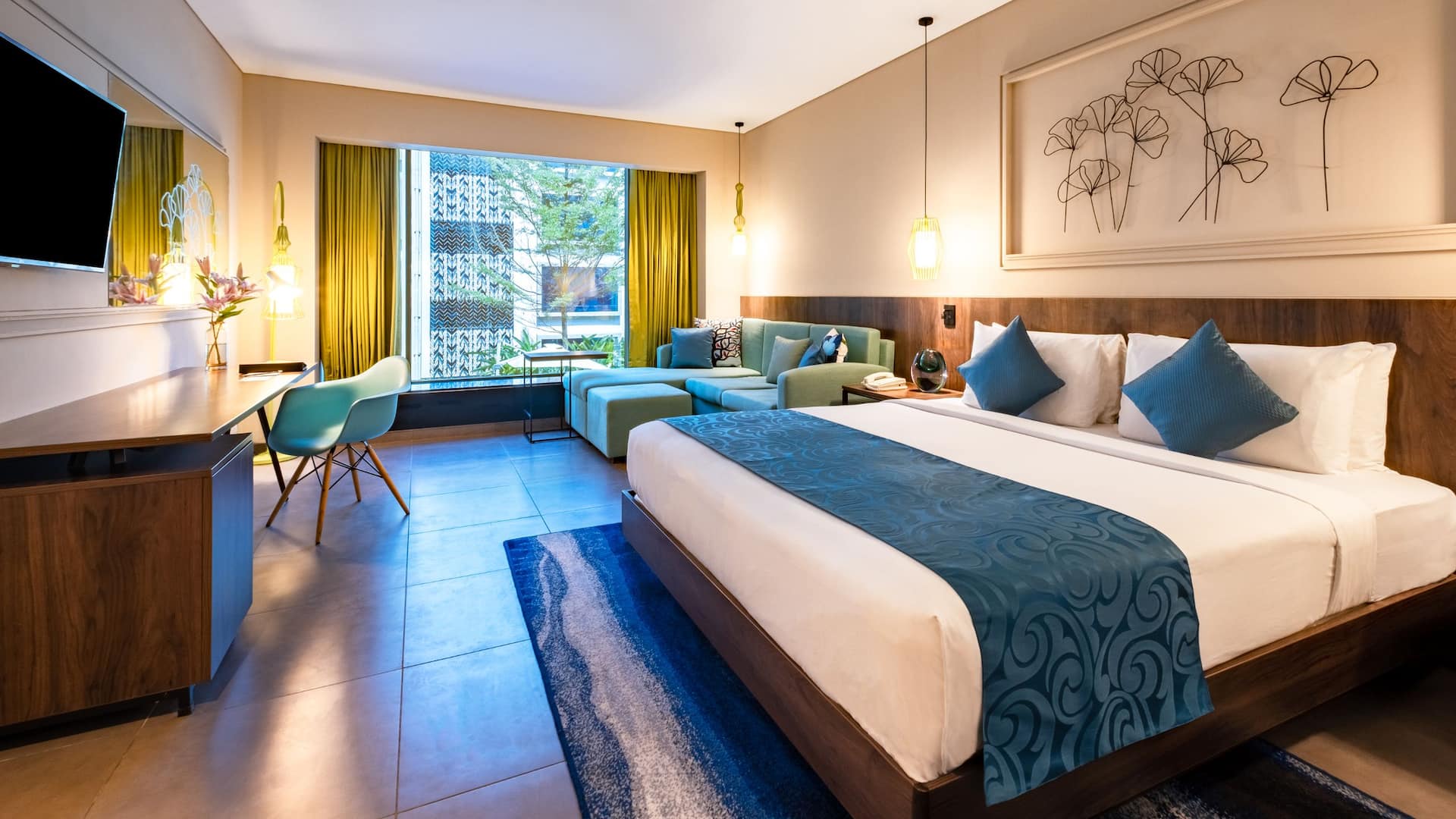 2/4 Hyatt Centric Candolim Goa Suite Bedroom