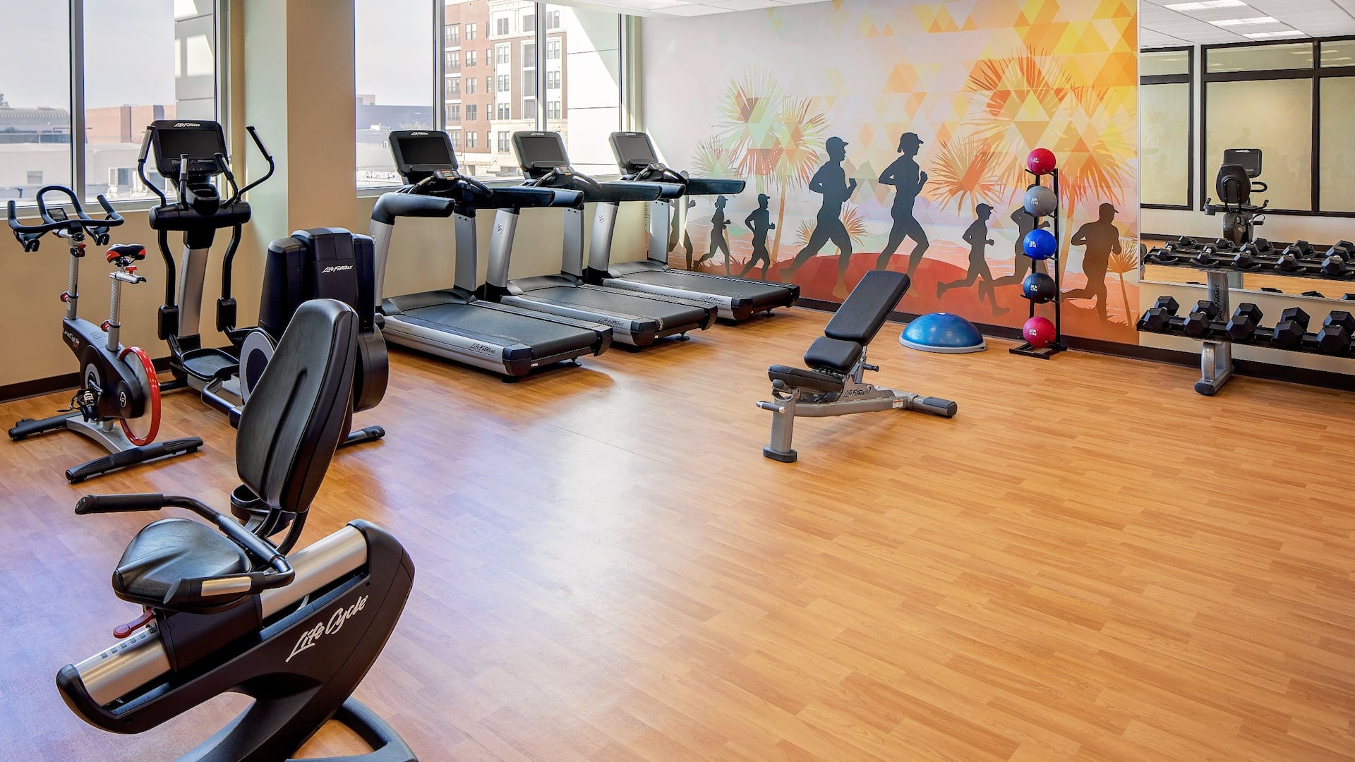 Hyatt Place Glendale / Los Angeles Fitness Center