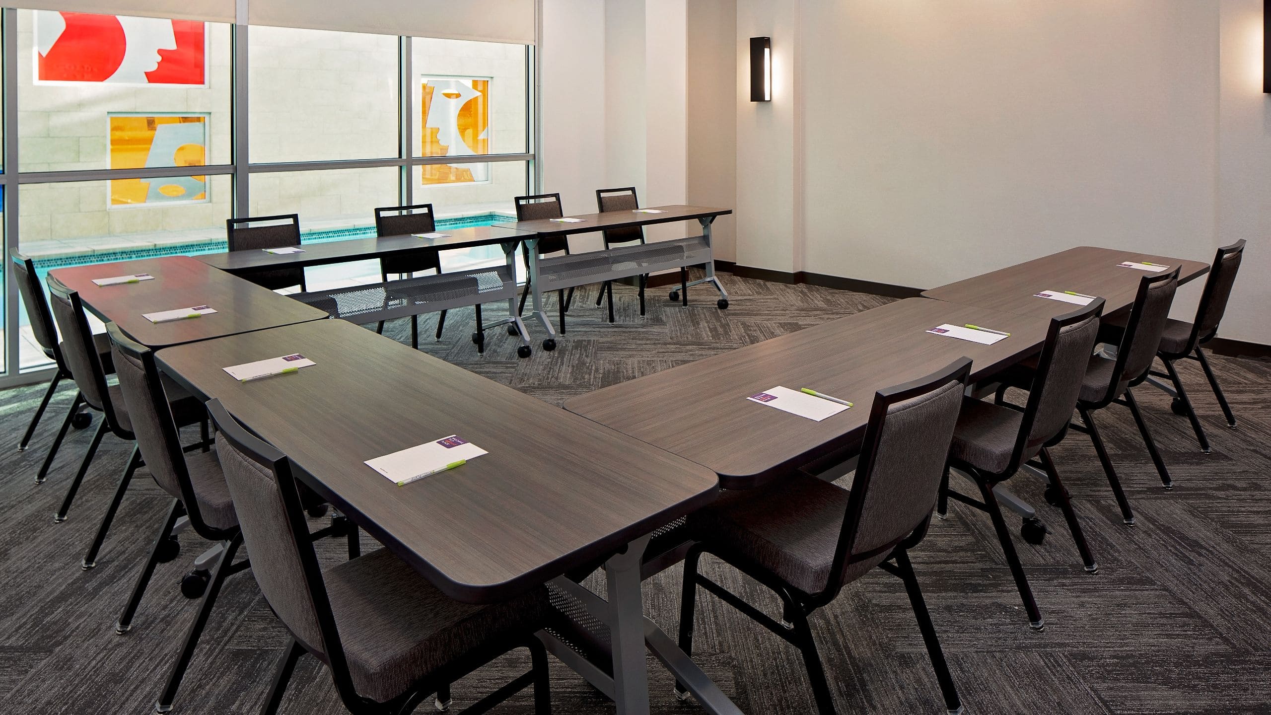 Hyatt Place Glendale / Los Angeles Ushape Meeting Space
