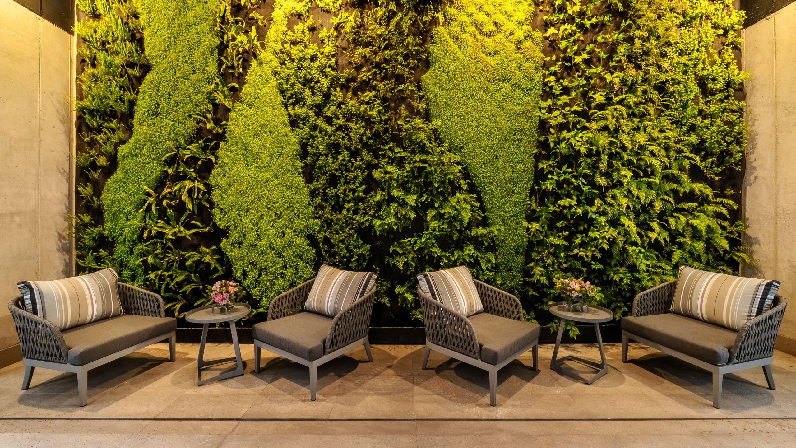 1 de 1 Hyatt Centric Las Condes Santiago Meetings Patio Space