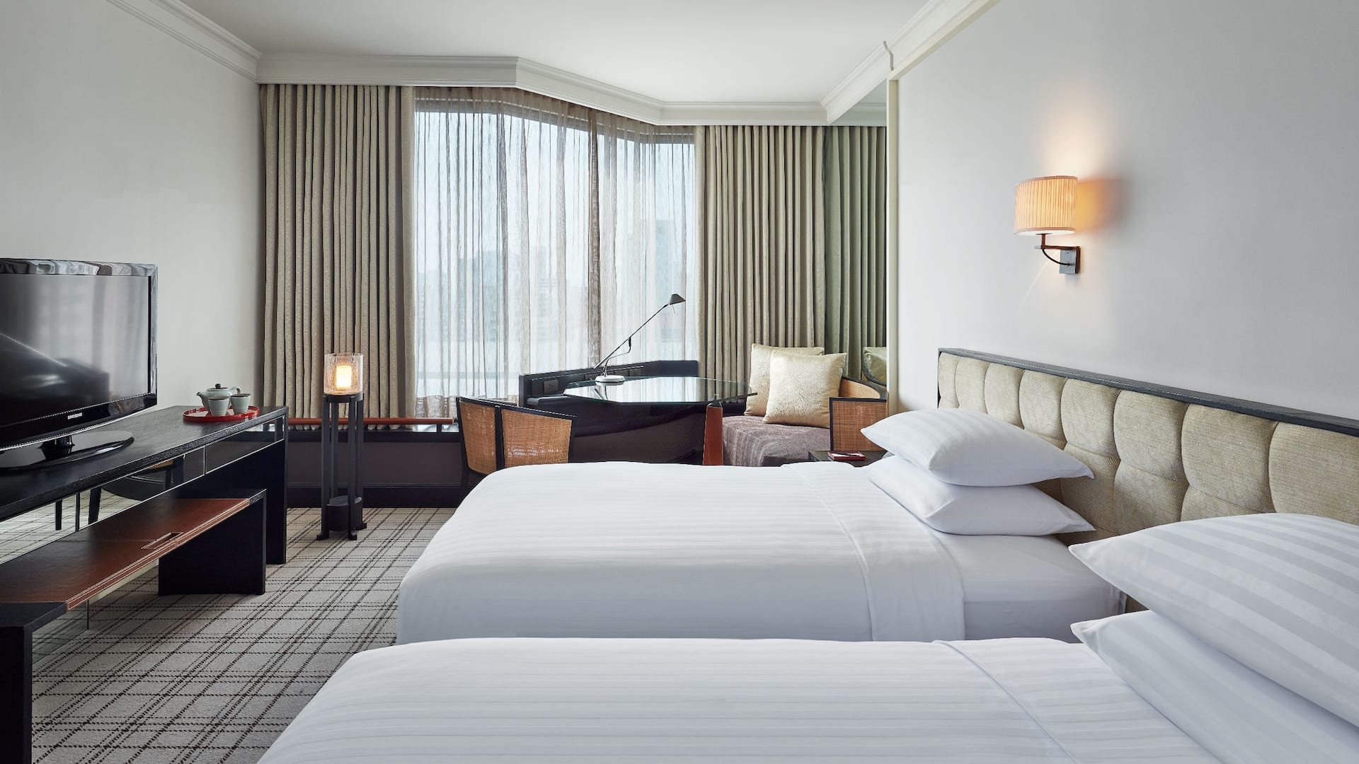 2 of 4 Two Twins Guestroom