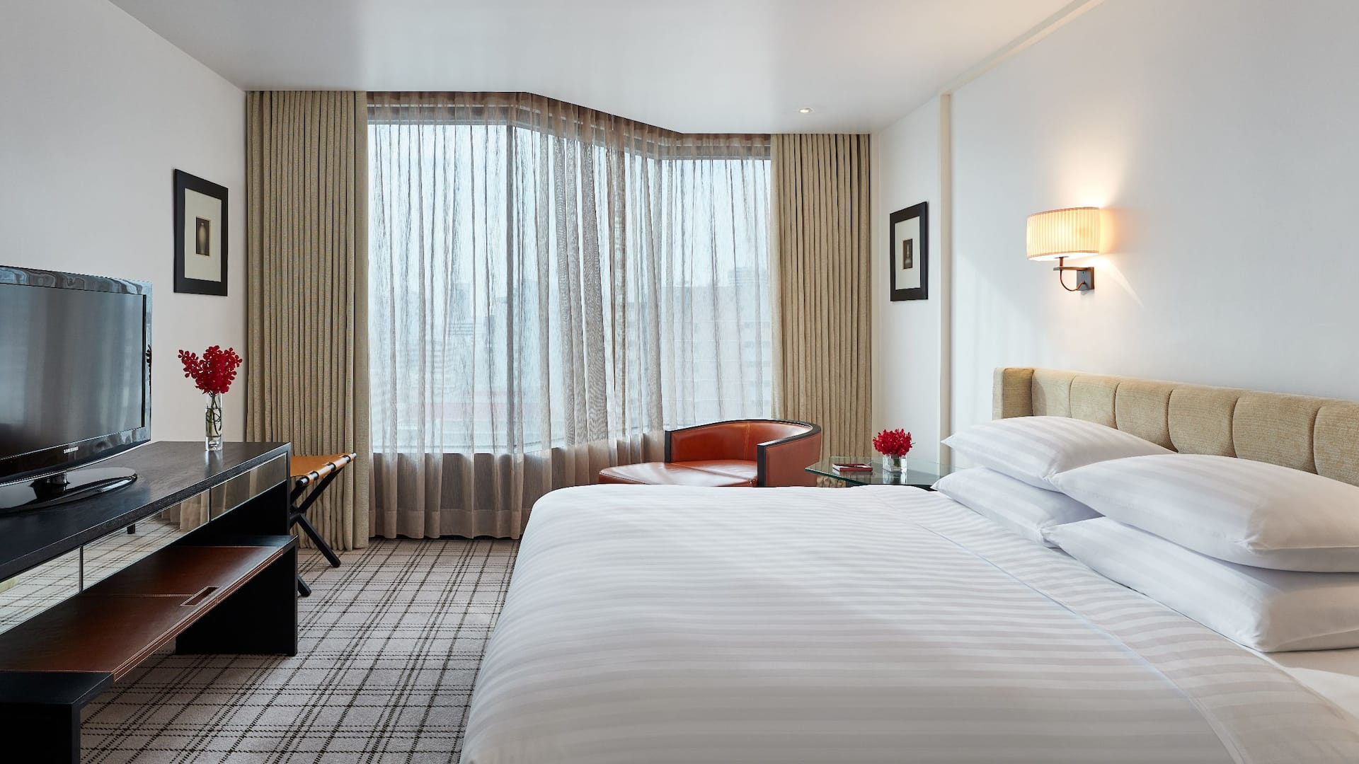 2 of 6 Premier Suite Bedroom