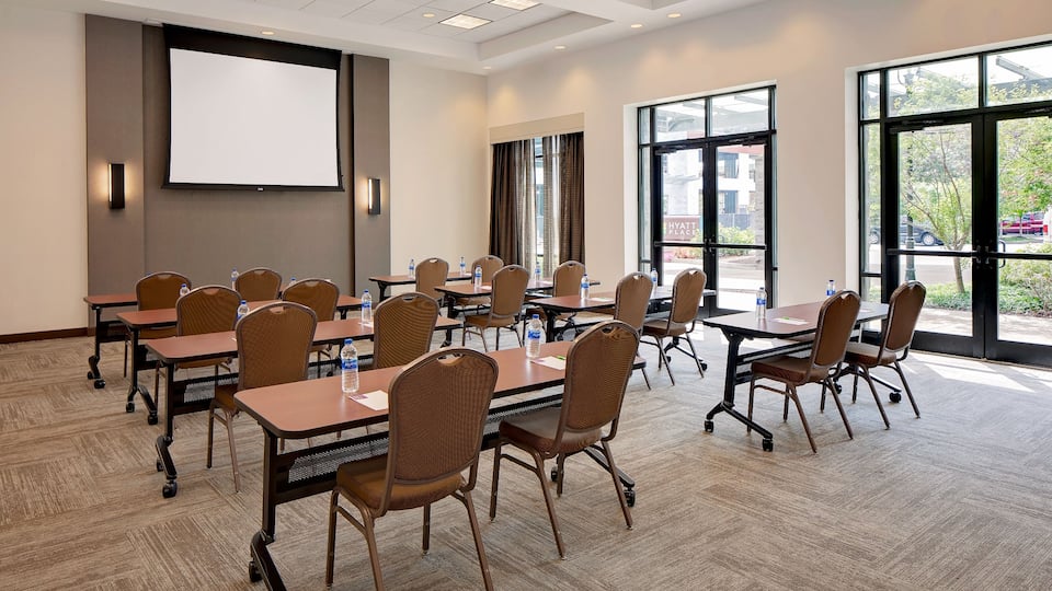 Hotel Photos Hyatt Place PittsburghNorth Shore