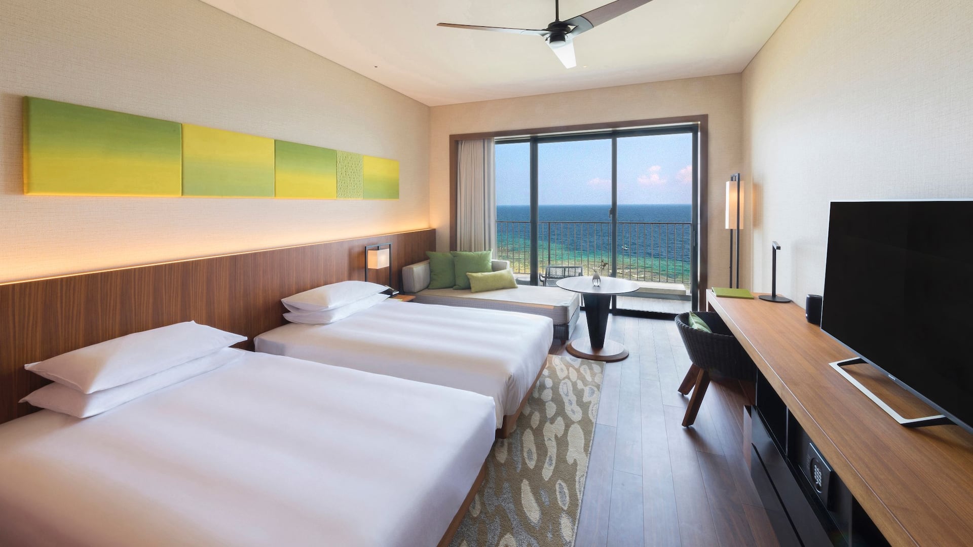 2/5 Hyatt Regency Seragaki Island, Okinawa Standard Twin Guestroom