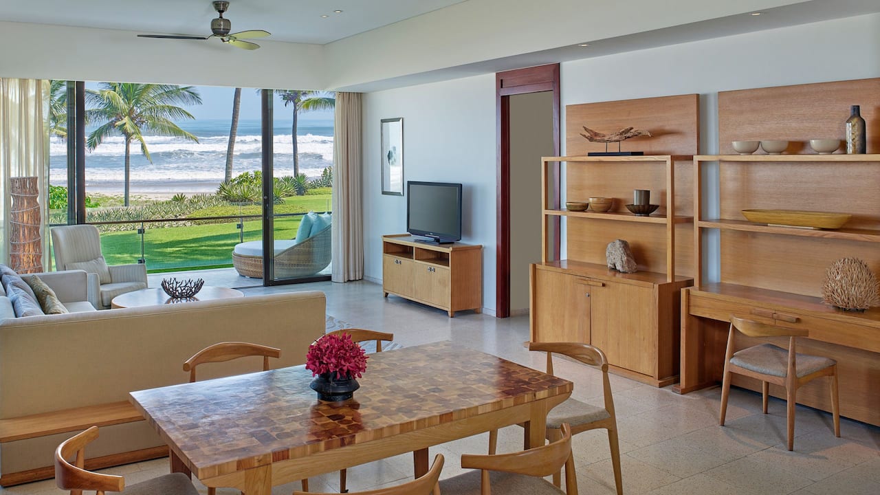 Book Now & Save 10% Off Book Now & Save 10% Off