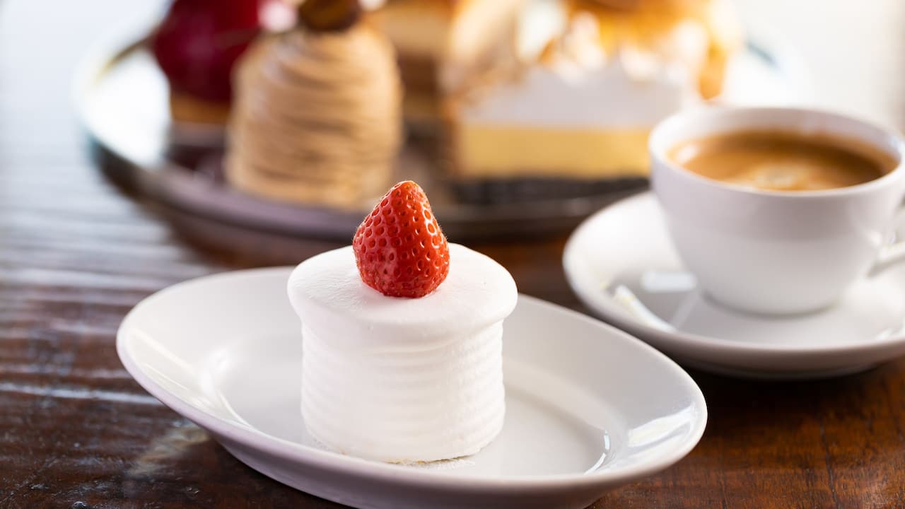 Pastry Coffee and Cake Set