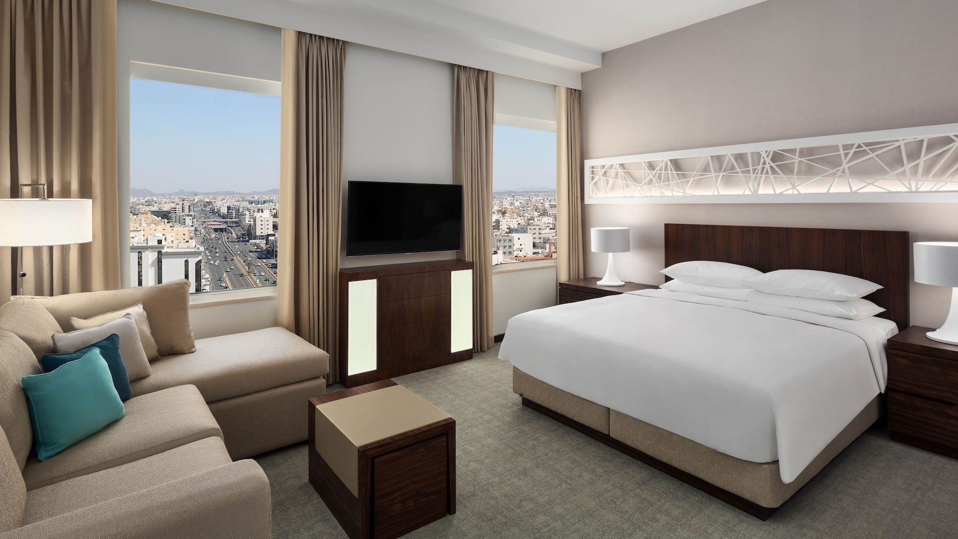 Hyatt House Jeddah Sari Street Studio King