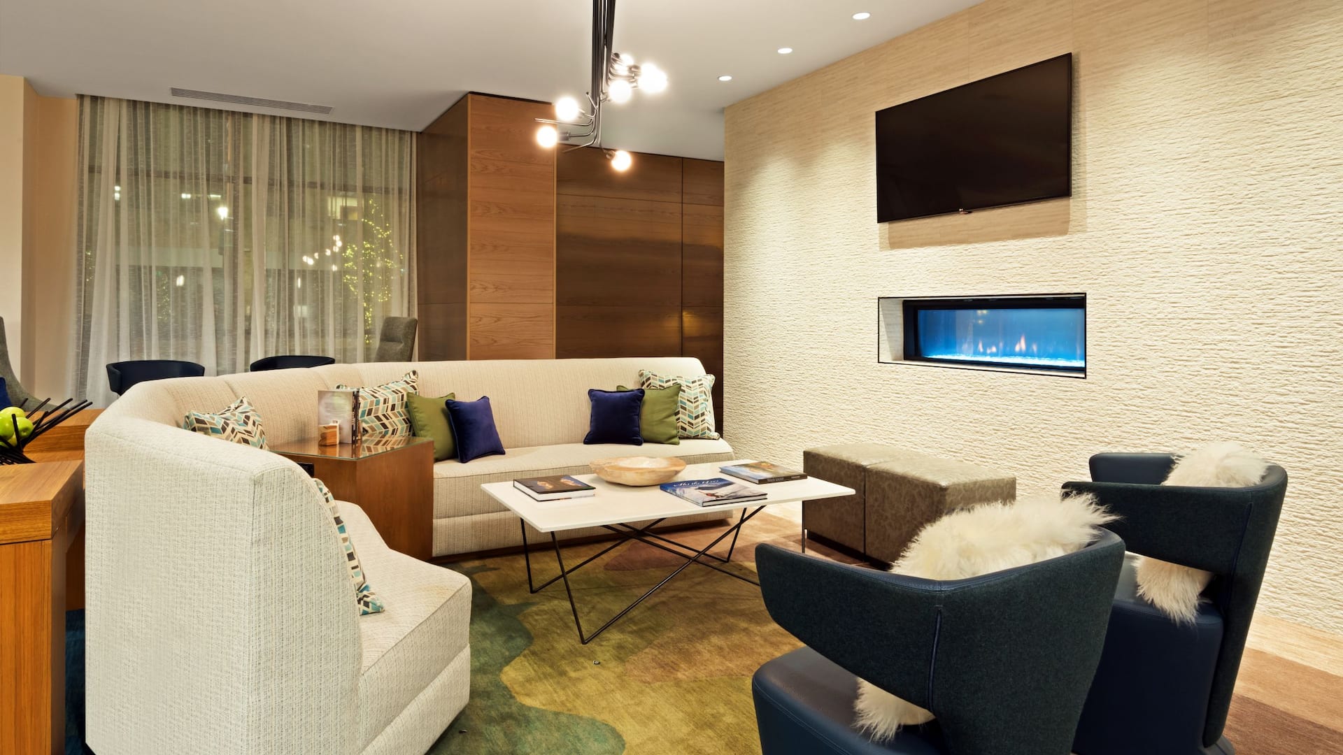 Hyatt Place Denver/Downtown Lobby Den