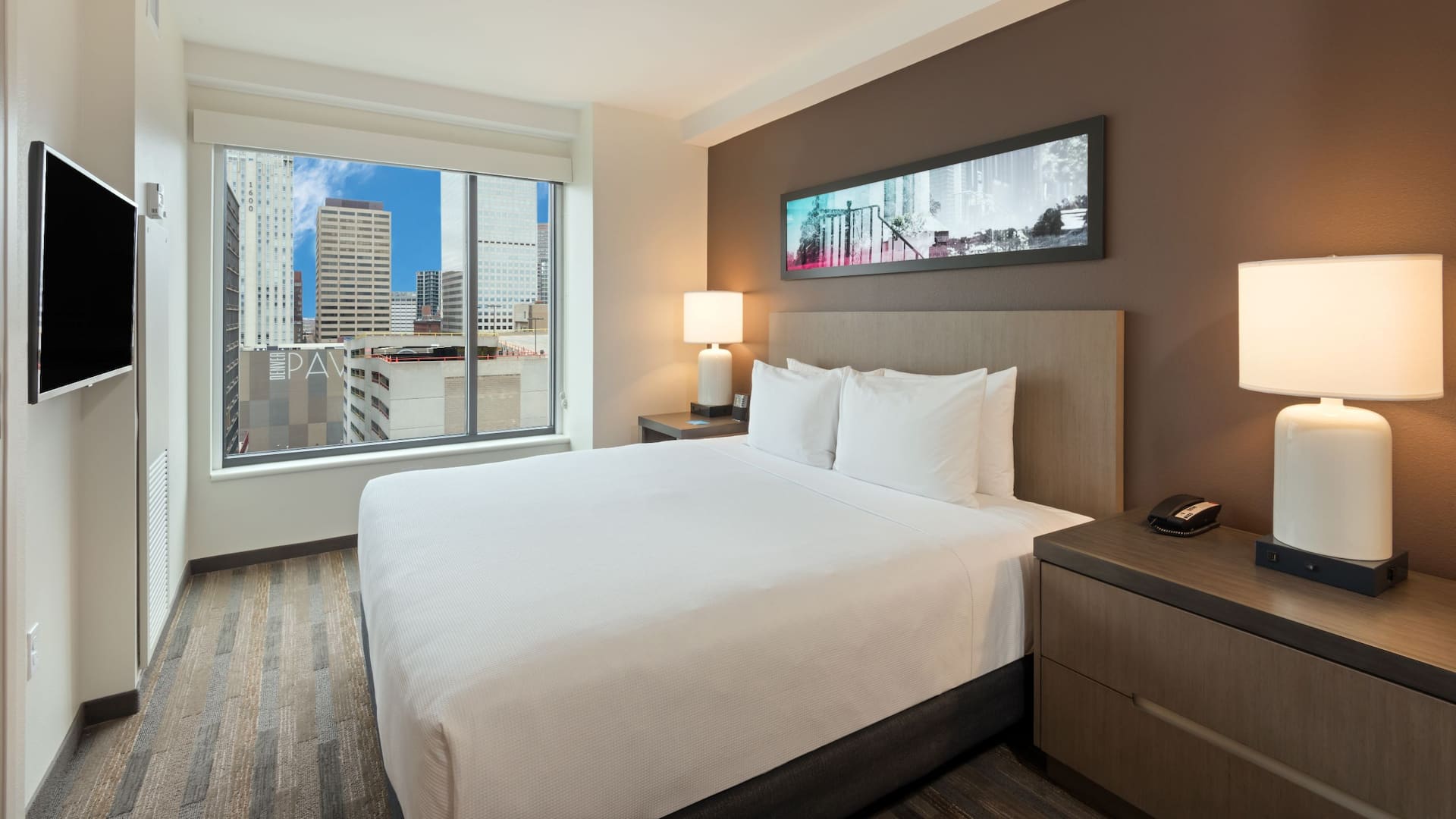 Hyatt Place Denver/Downtown Suite Bedroom