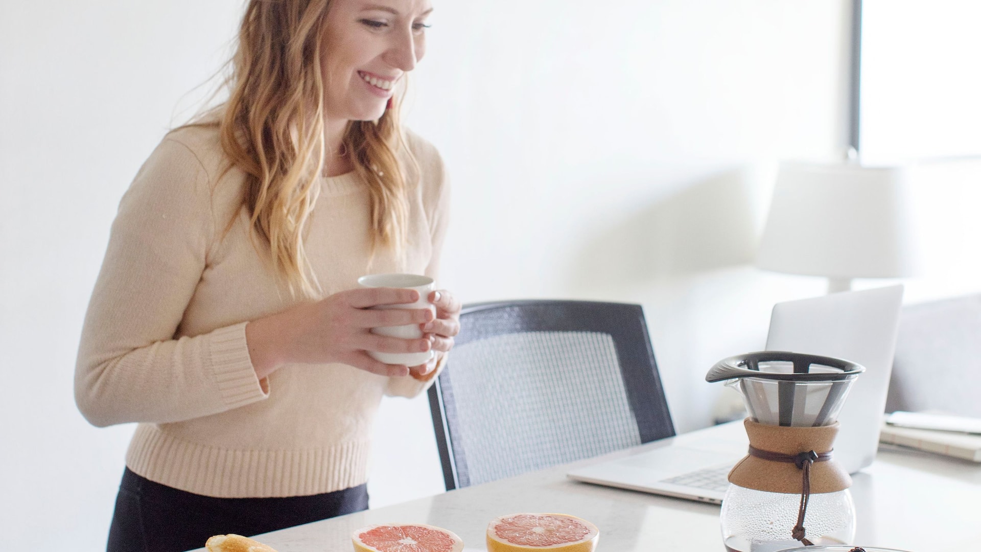 Hyatt House HH_P286 Breakfast in Kitchen