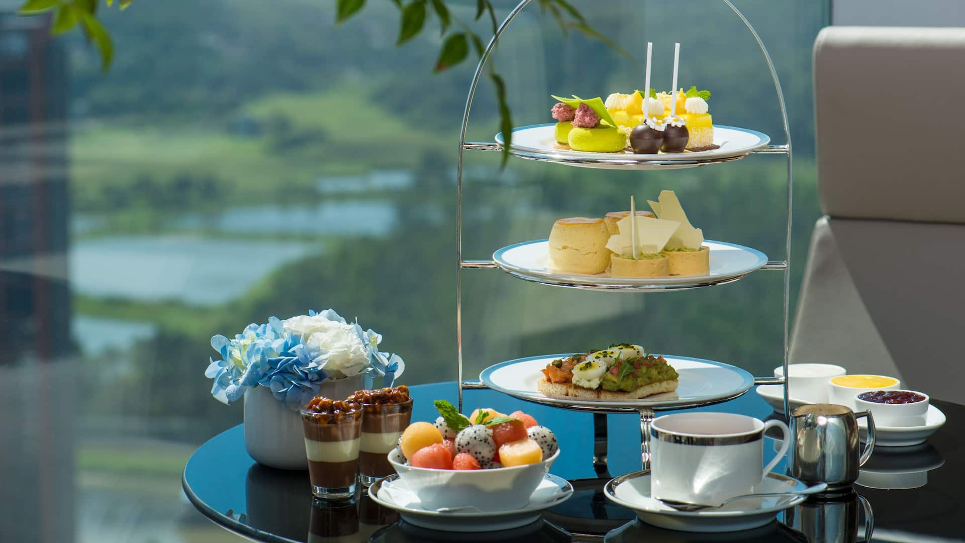 Grand Hyatt Shenzhen Afternoon Tea