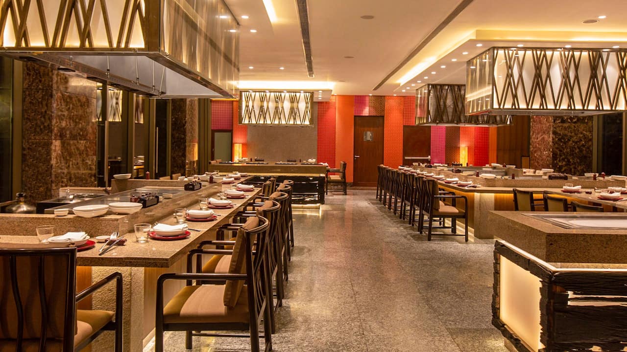 Restaurants in Ahmedabad, 5 Star Restaurants in Ahmedabad at Hyatt