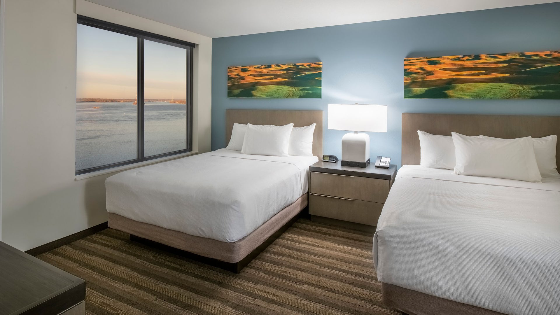 Hyatt House East Moline / Quad Cities Double Queen Guestroom