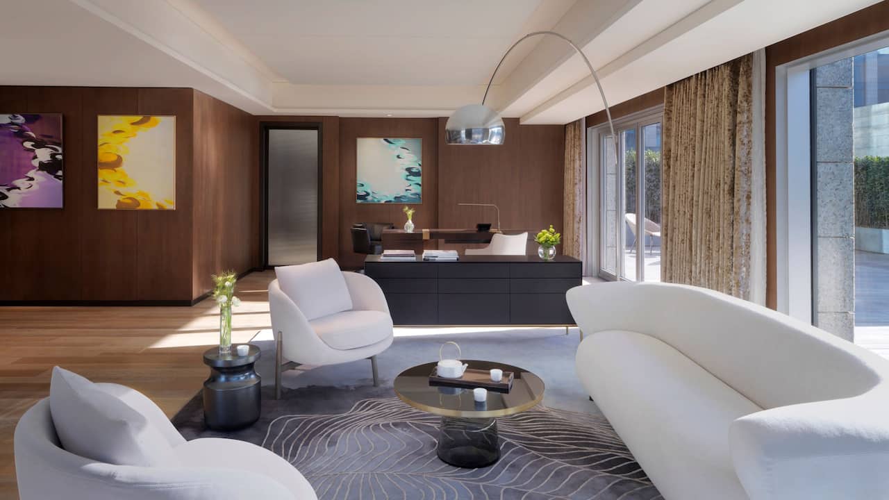 Diplomat Suite