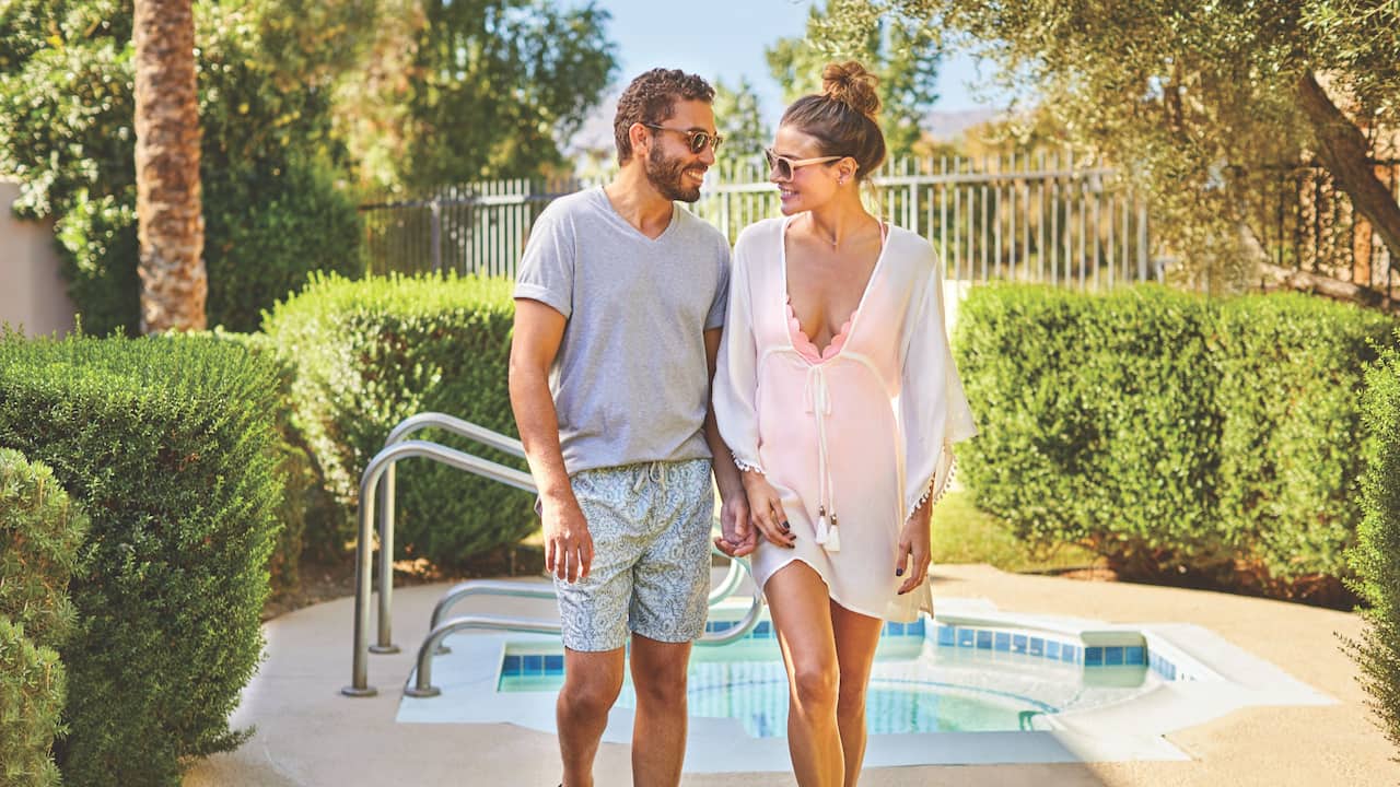 Spa Pool Couple 