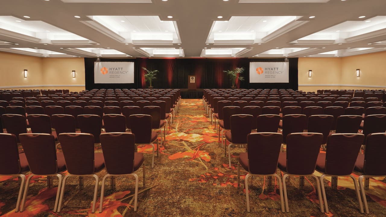 Grand Salon Theatre Setup