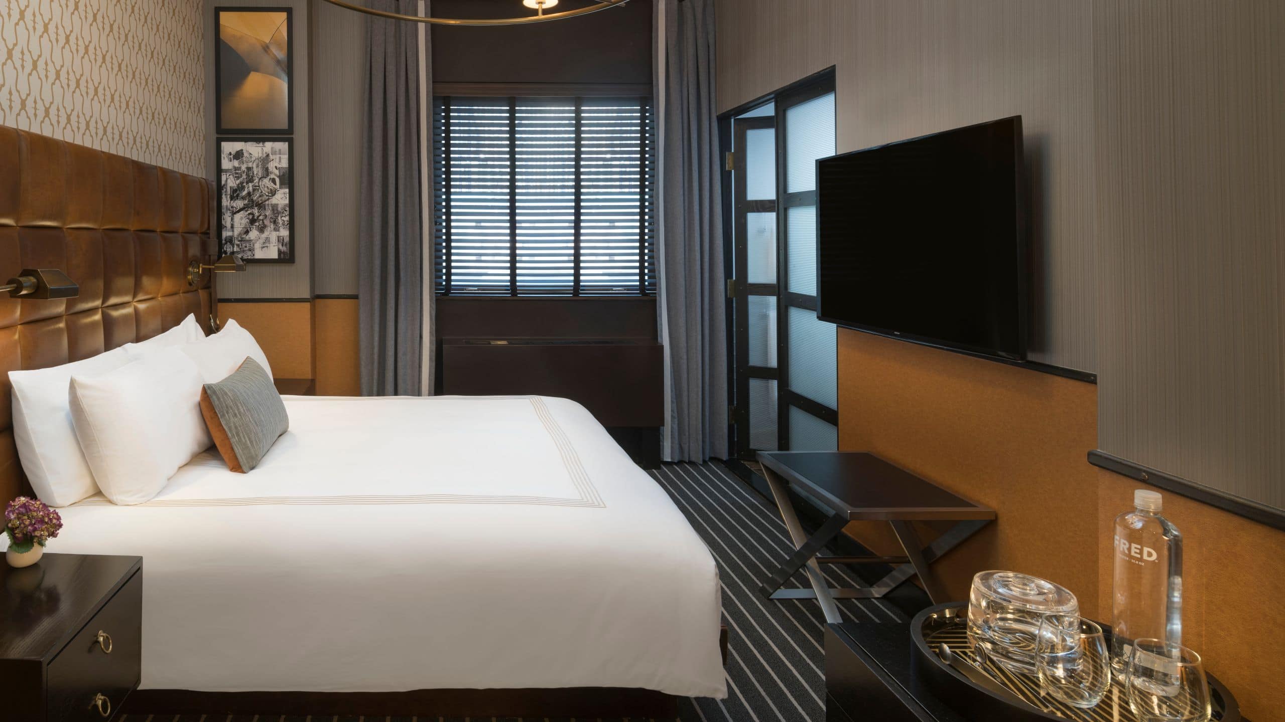 NYC Financial District Hotel Rooms & Suites | Gild Hall, A Thompson ...