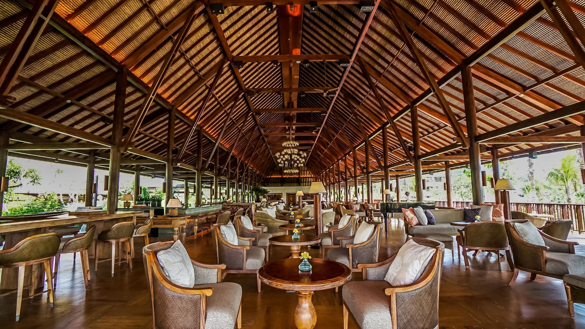 Hyatt Regency Bali Piano Lounge