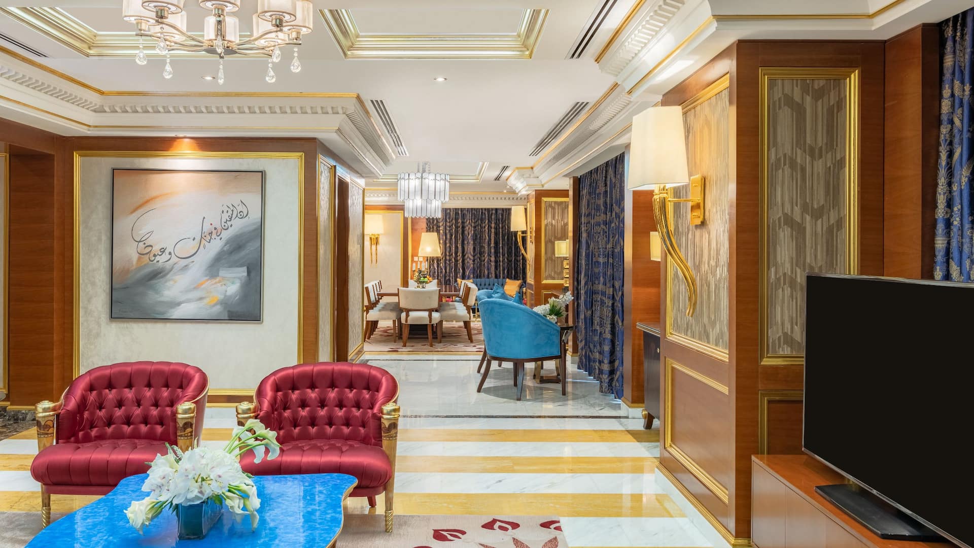 Jabal Omar Hyatt Regency Makkah Penthouse First Floor Living Area