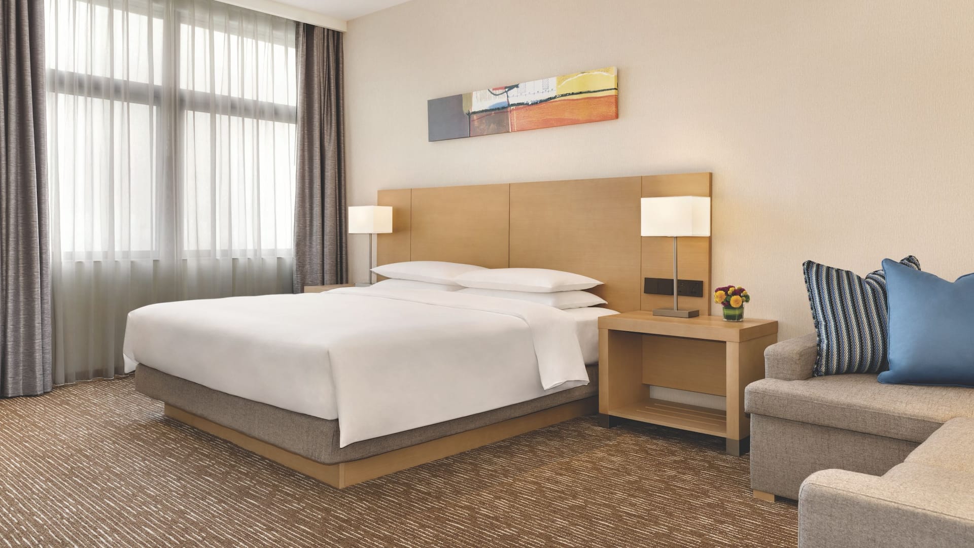 Hyatt Place Beijing Daxing King Bed Guestroom