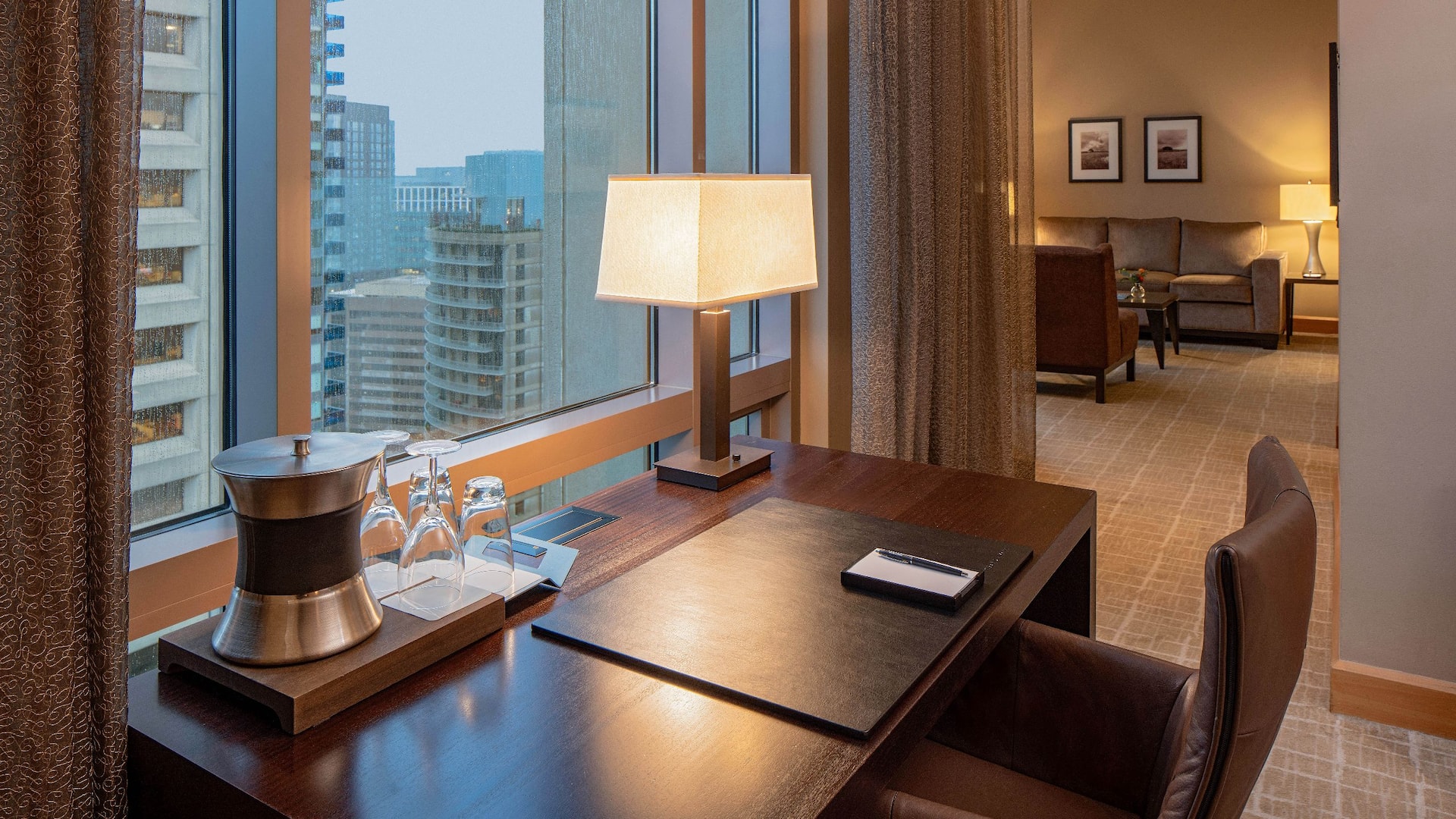 Grand Hyatt Seattle Emerald Suite Desk